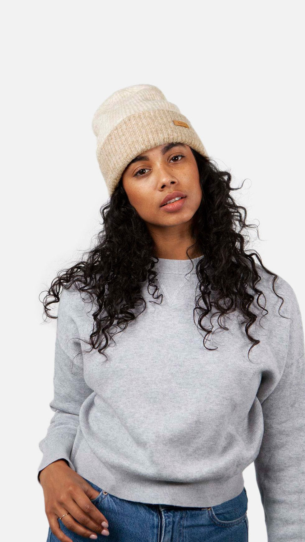 Arlenas Beanie (White Cream)