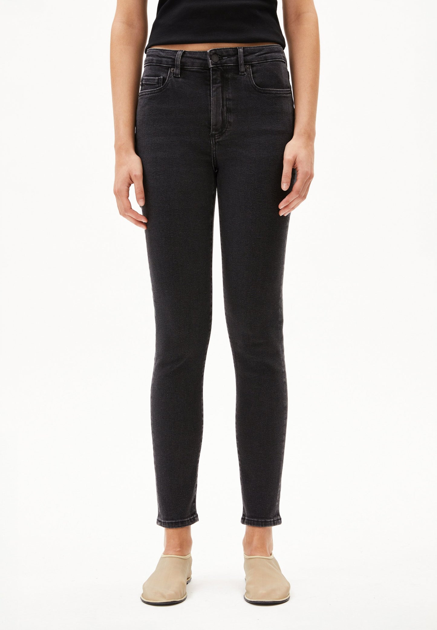 Tillaa (True Black Wash)