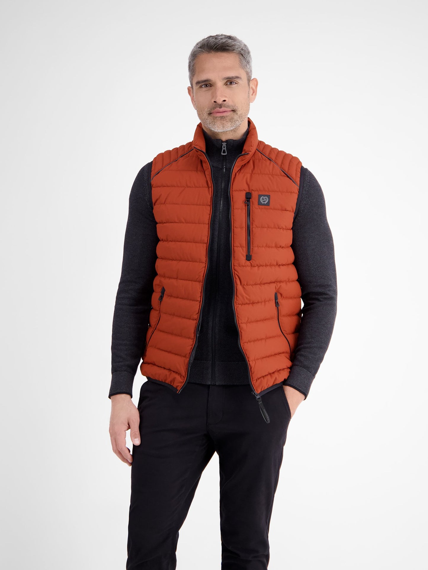 Weste Konfektion (Burnt Red)
