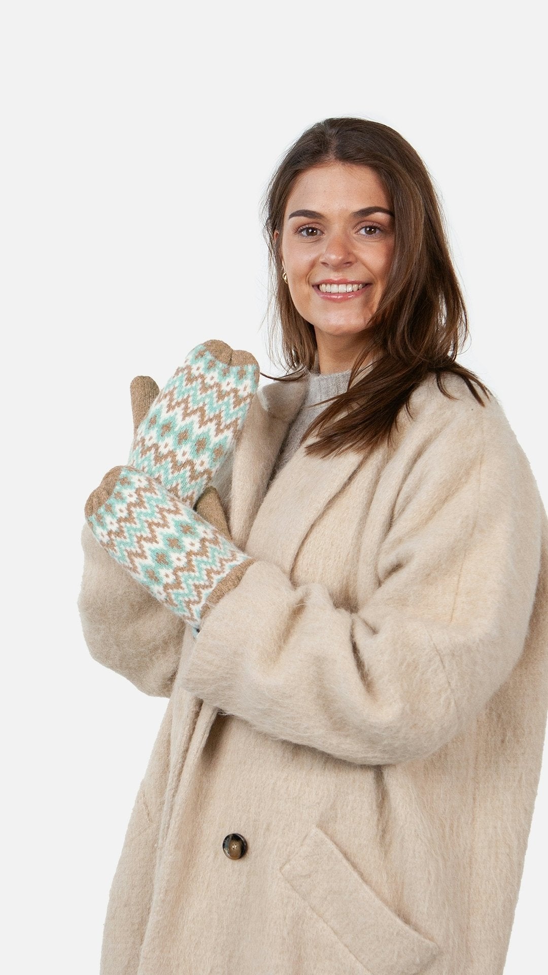 Nakarah Mitts (Beige Light Brown)