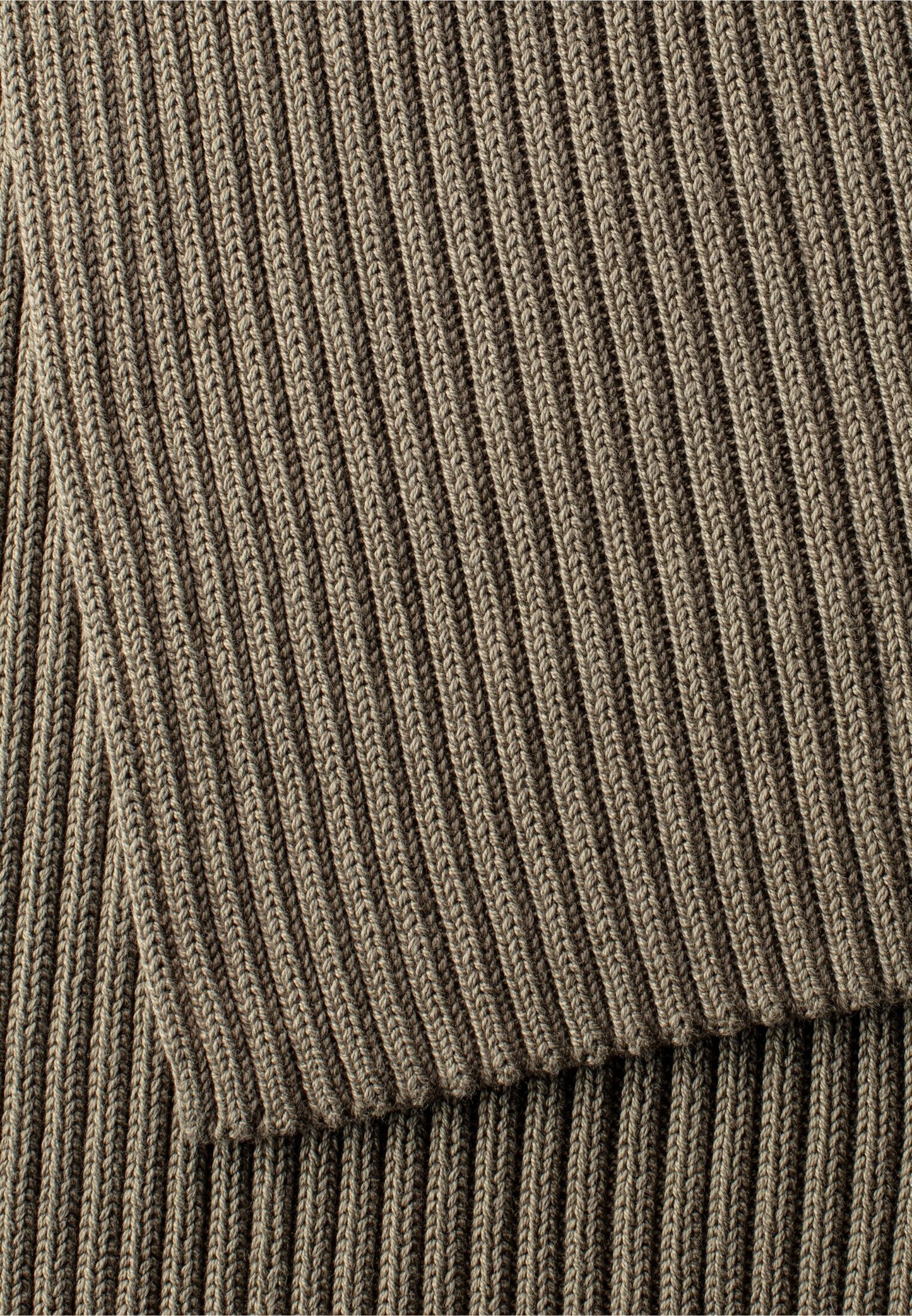 Strickschal aus Organic Cotton (Olive Brown)