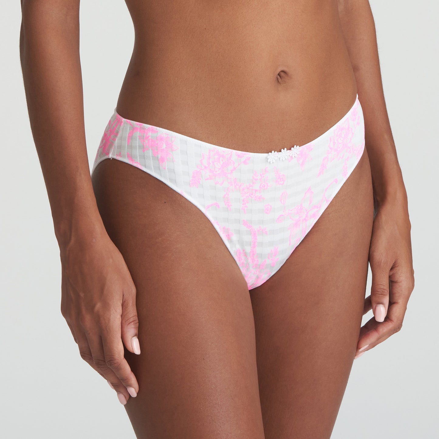 AVERO TINY Love Blossom Rioslip (Lob)