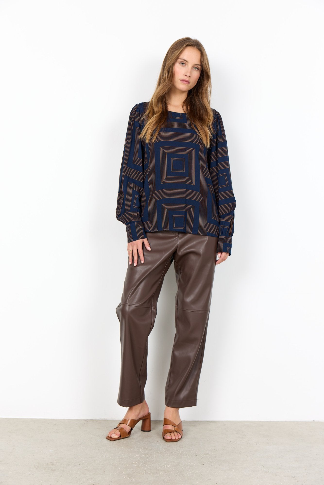 Sc-annabel 1 (6905c 6905c Navy Bla)