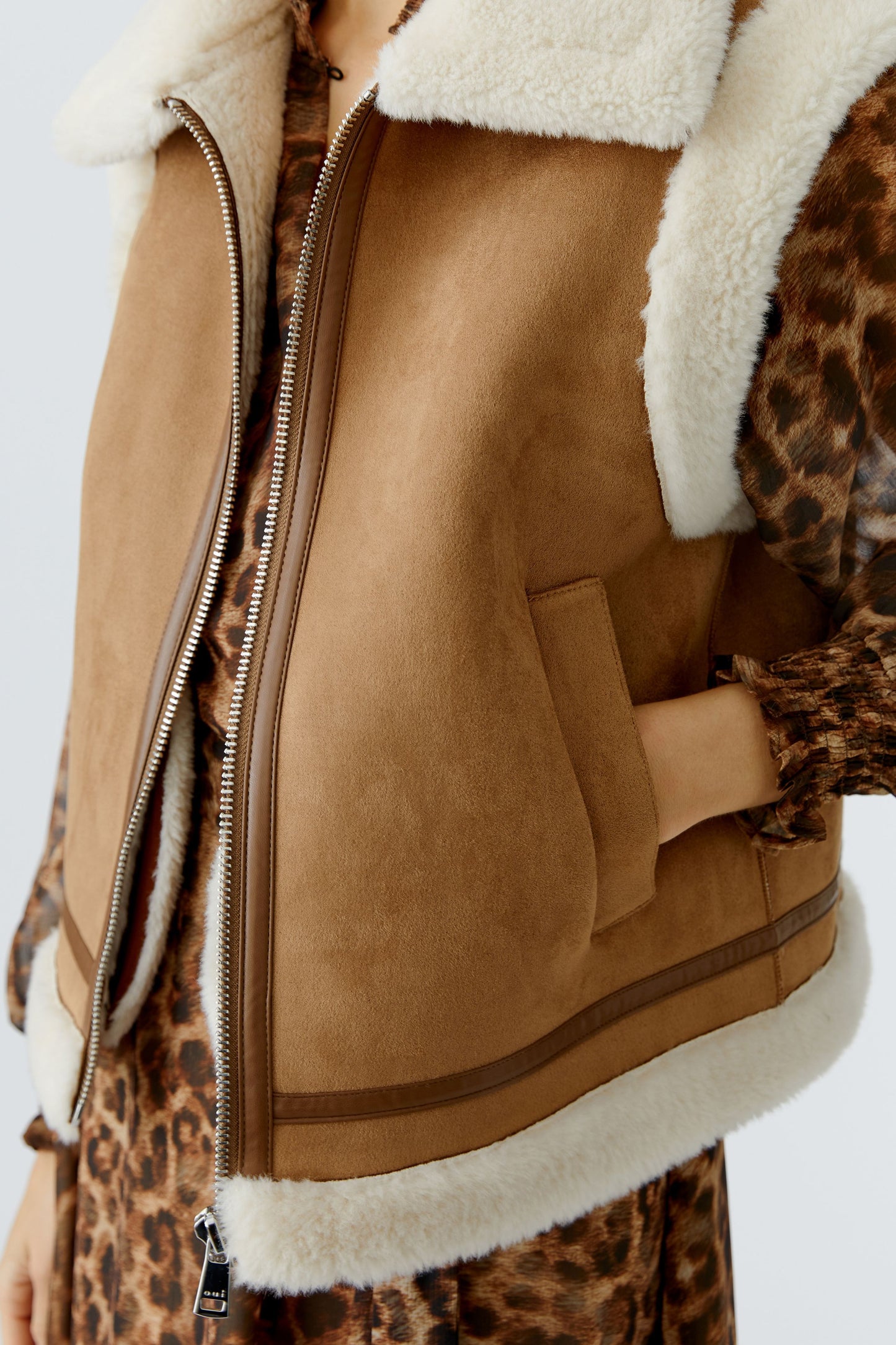 Weste (Dk Camel White)