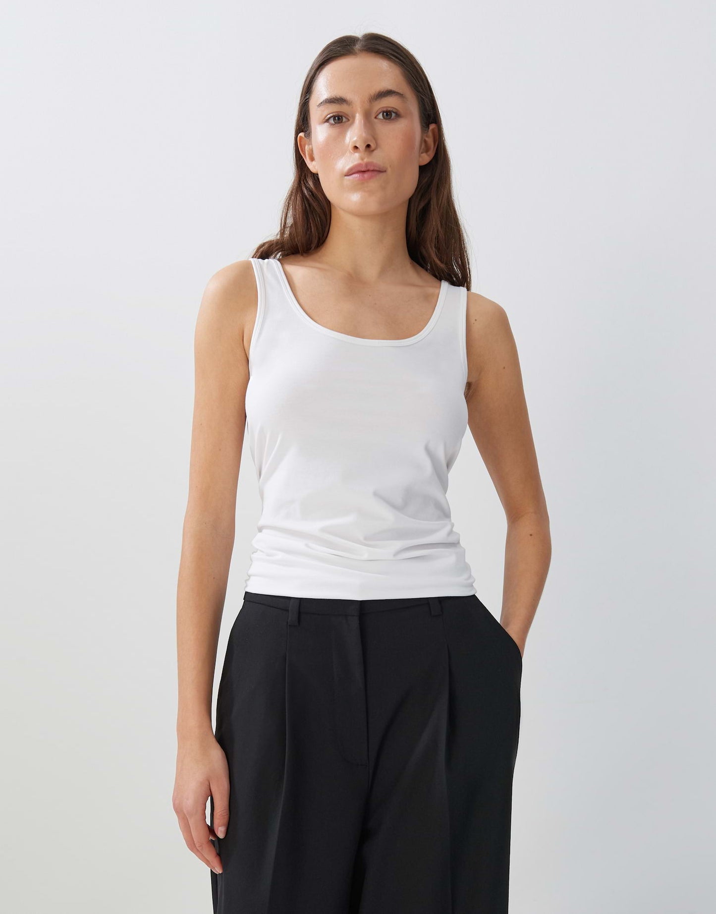 Käthi (White)