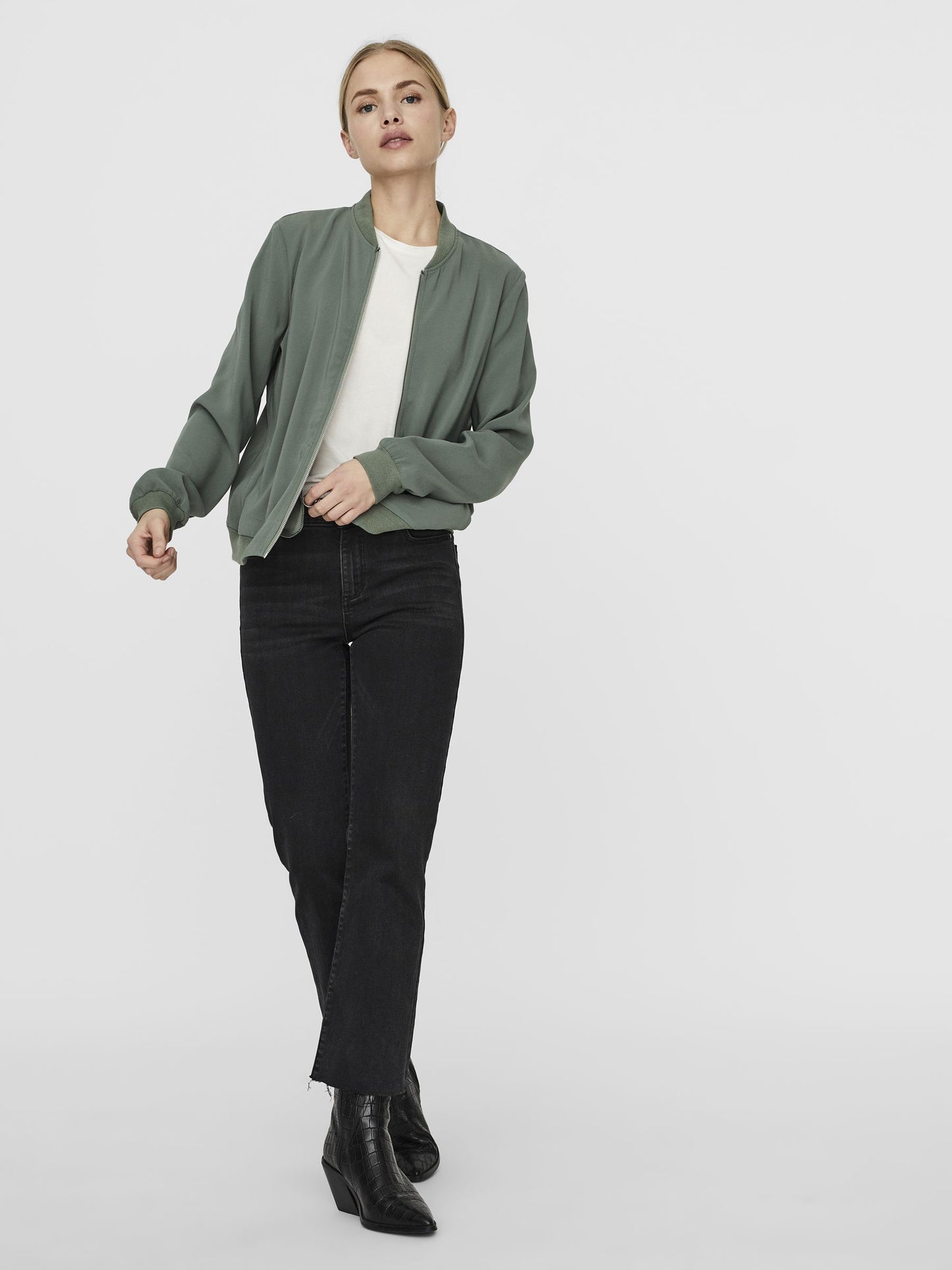 Vmcoco L/s Bomber Ga Noos (Laurel Wreath)