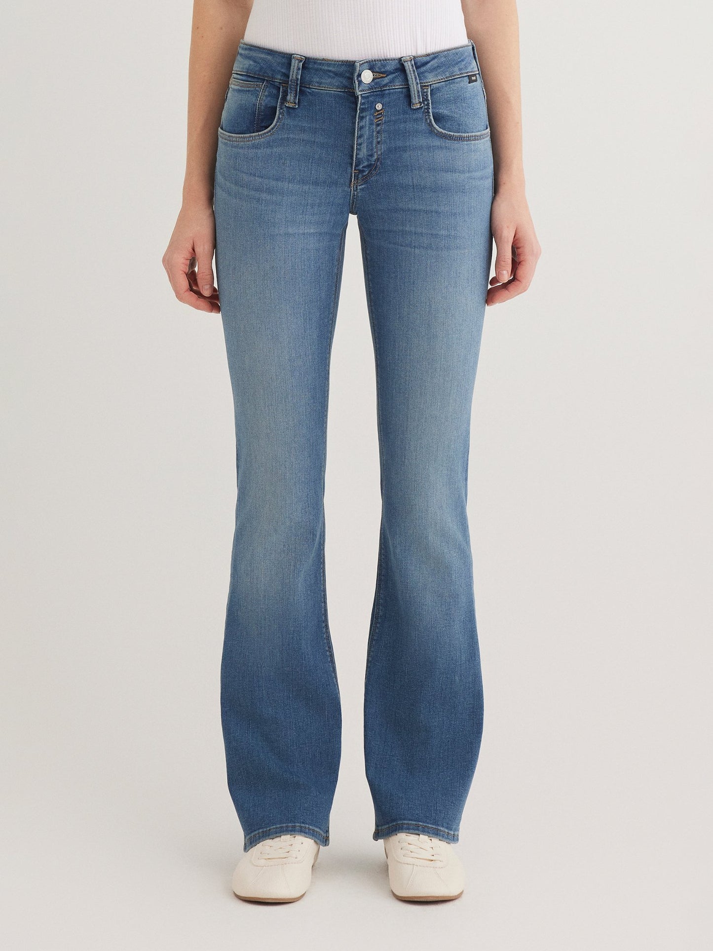 Bella Mid-rise (Dark Brushed V)
