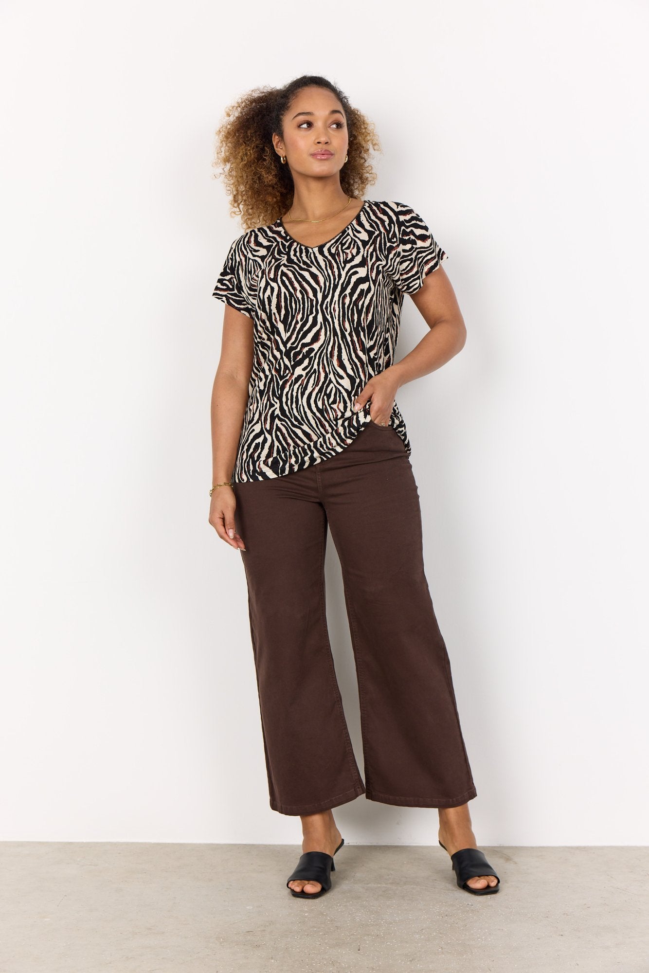 Sc-lenise 5 (9999c 9999c Black Co)