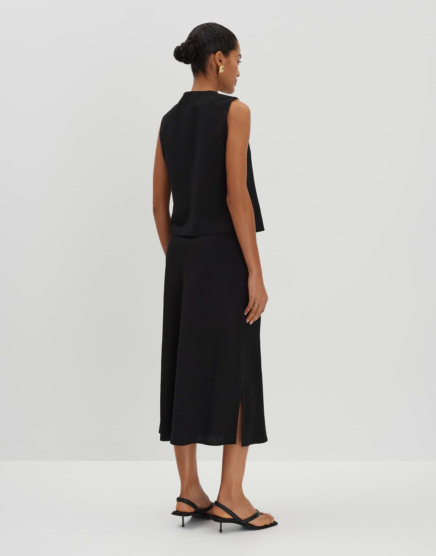 Odini linen (Black)