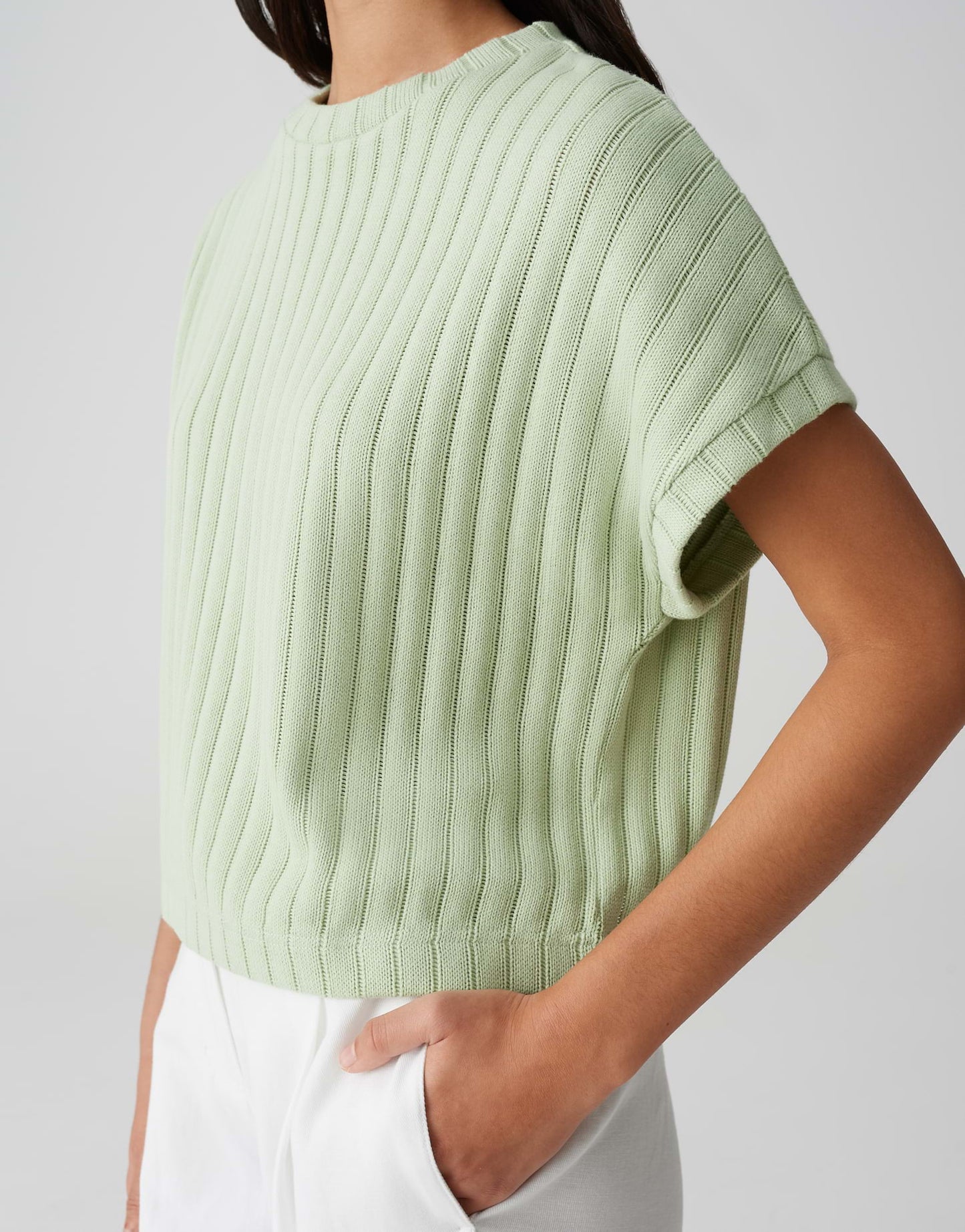 Gelia (Green Glow)