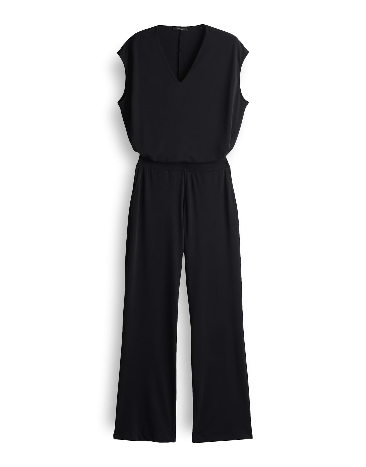 Celaria (Black)