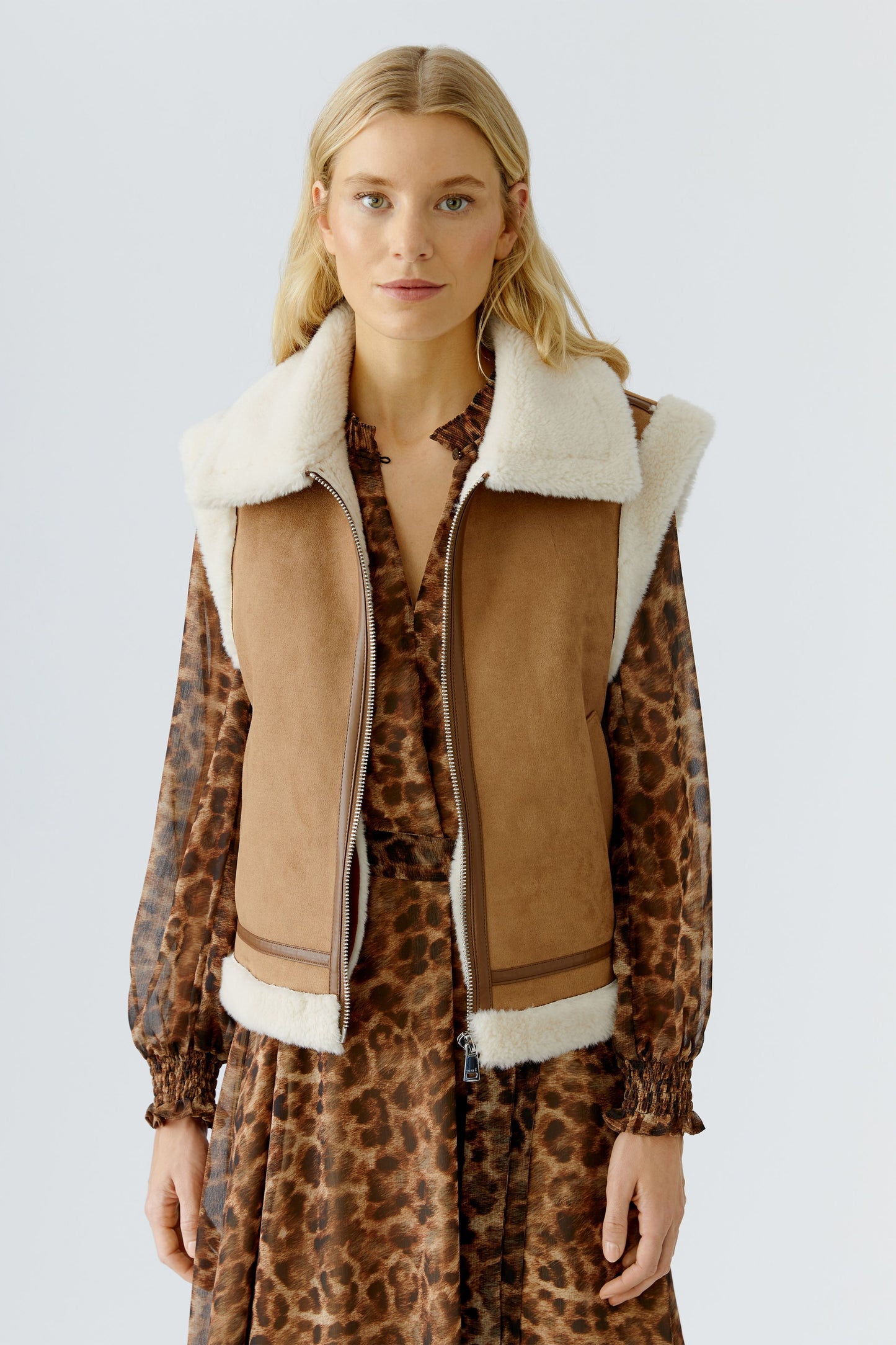 Weste (Dk Camel White)