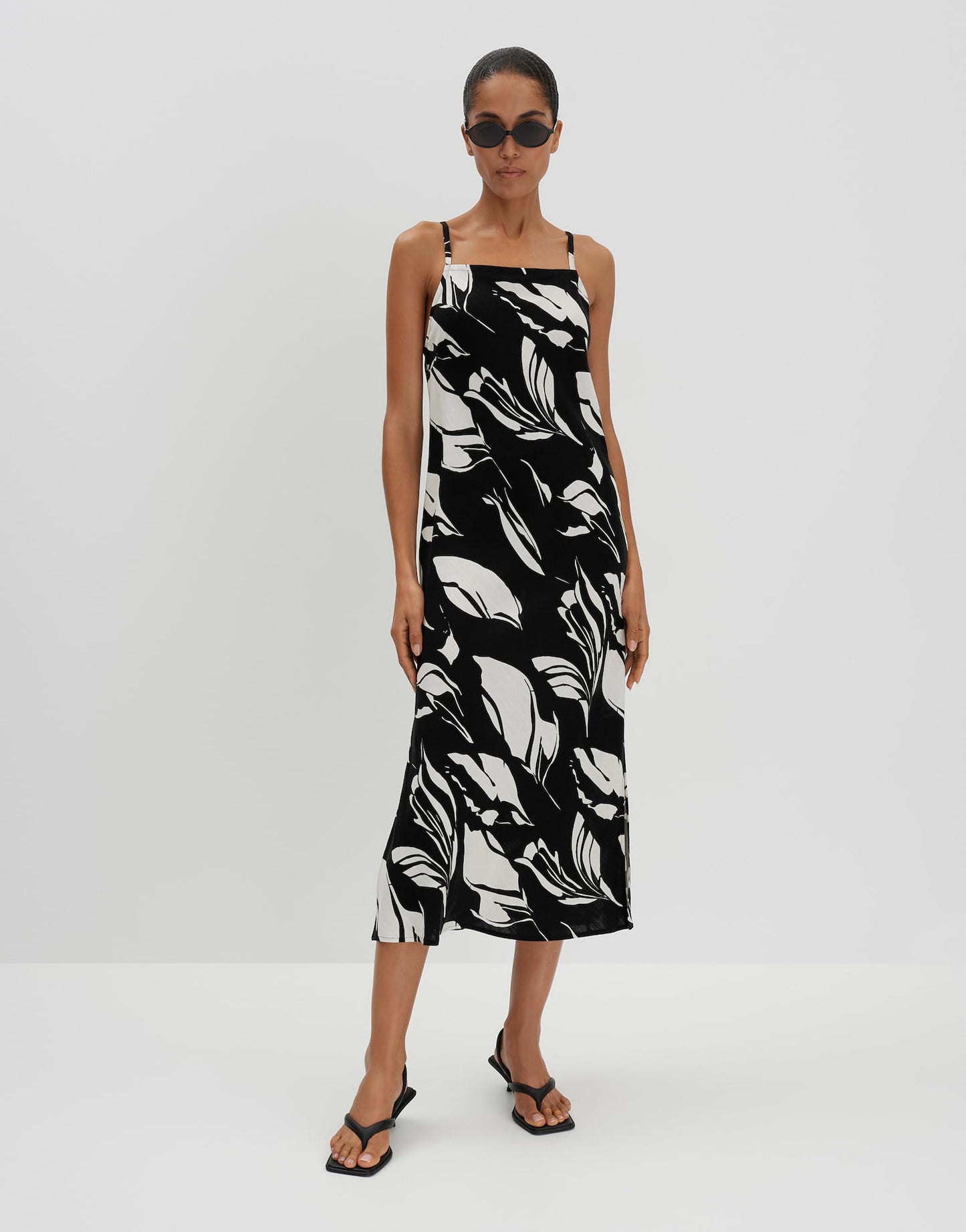 Qualeza floral (Black)