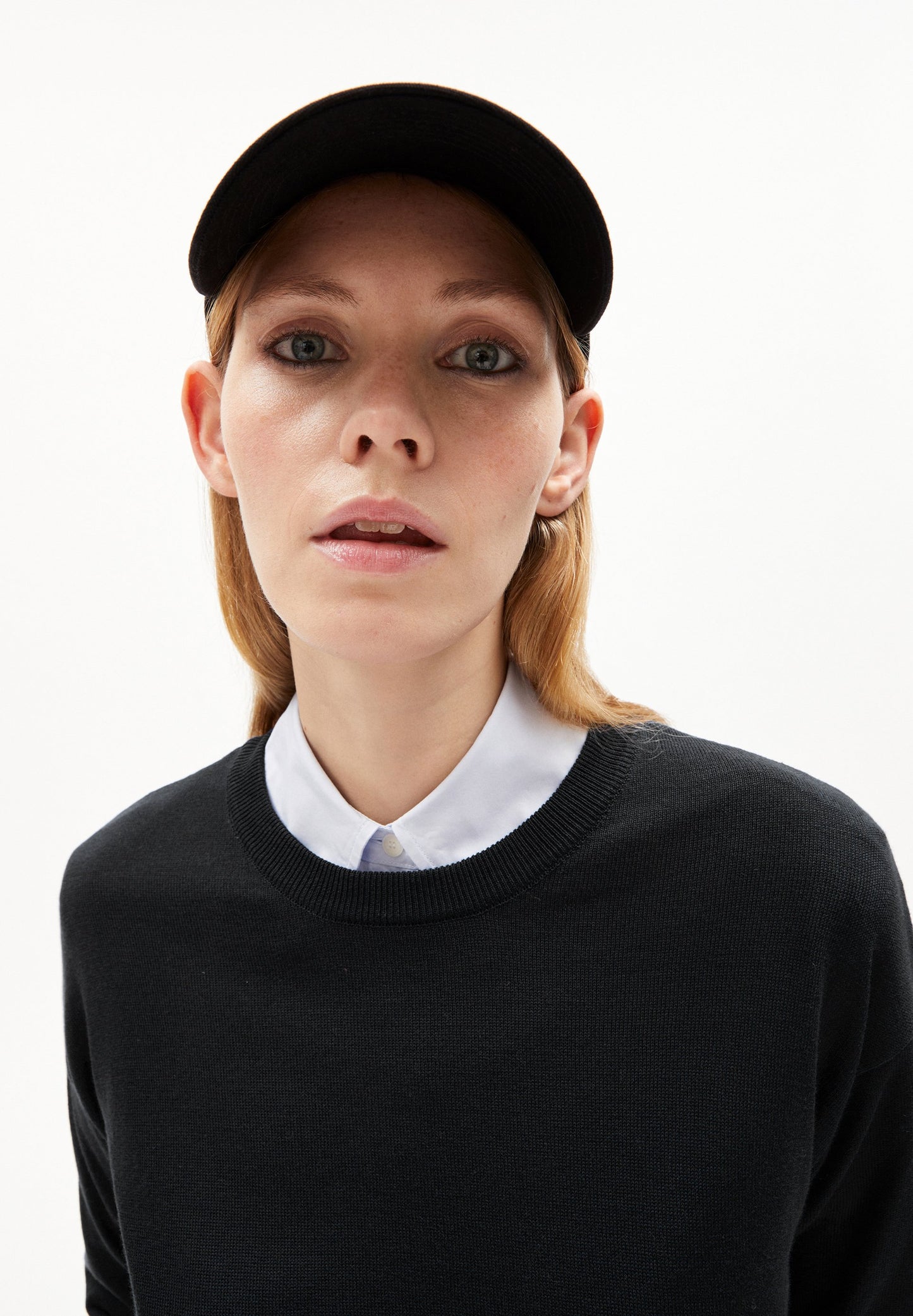 Larunaa (Black)