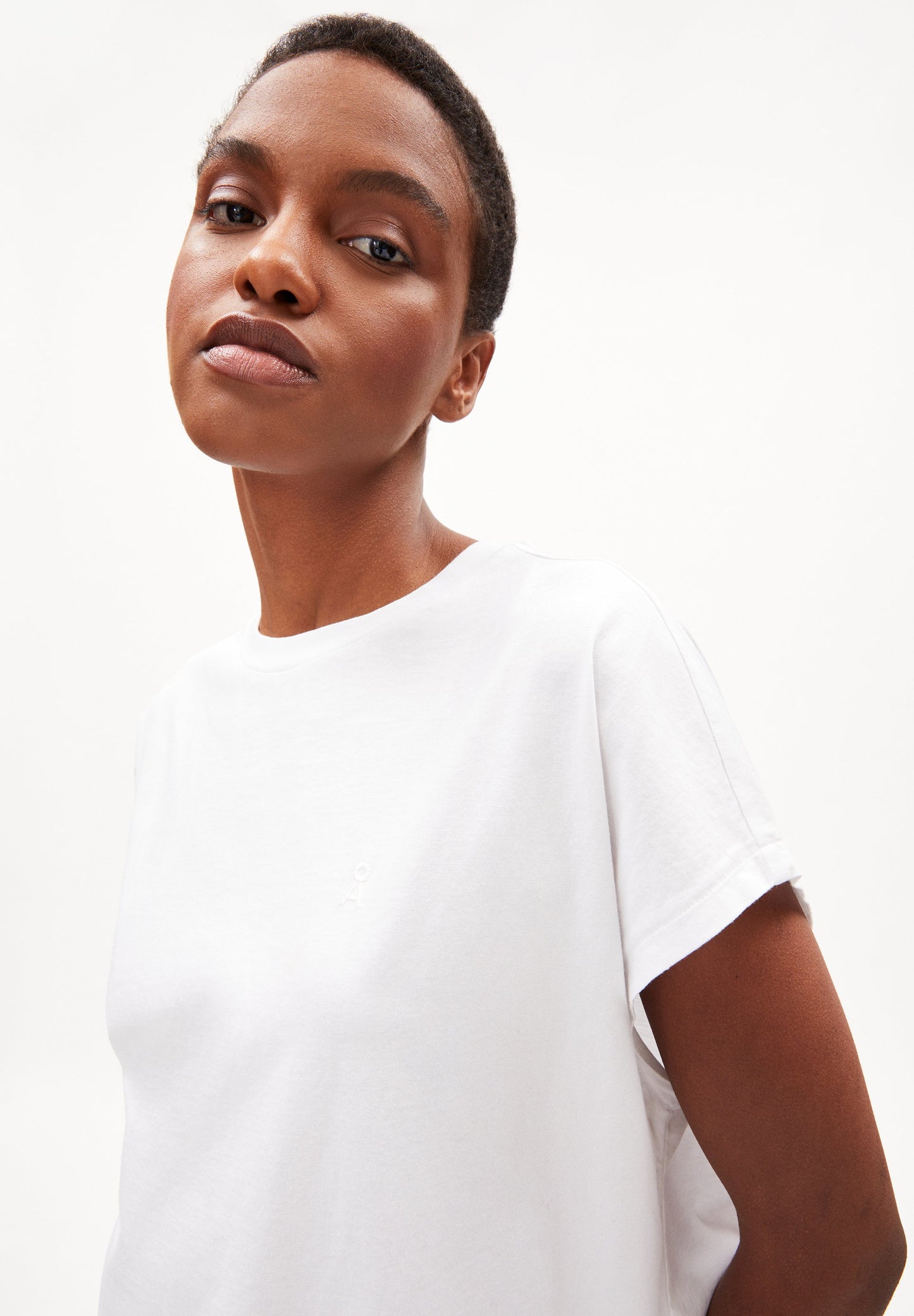 Inaara (White)