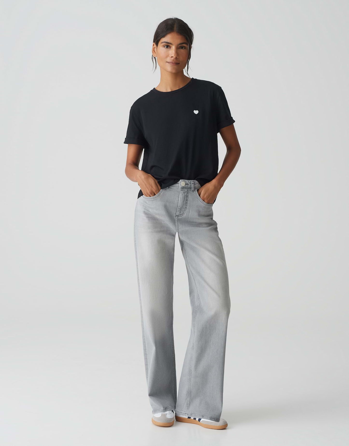 Serz (Black)