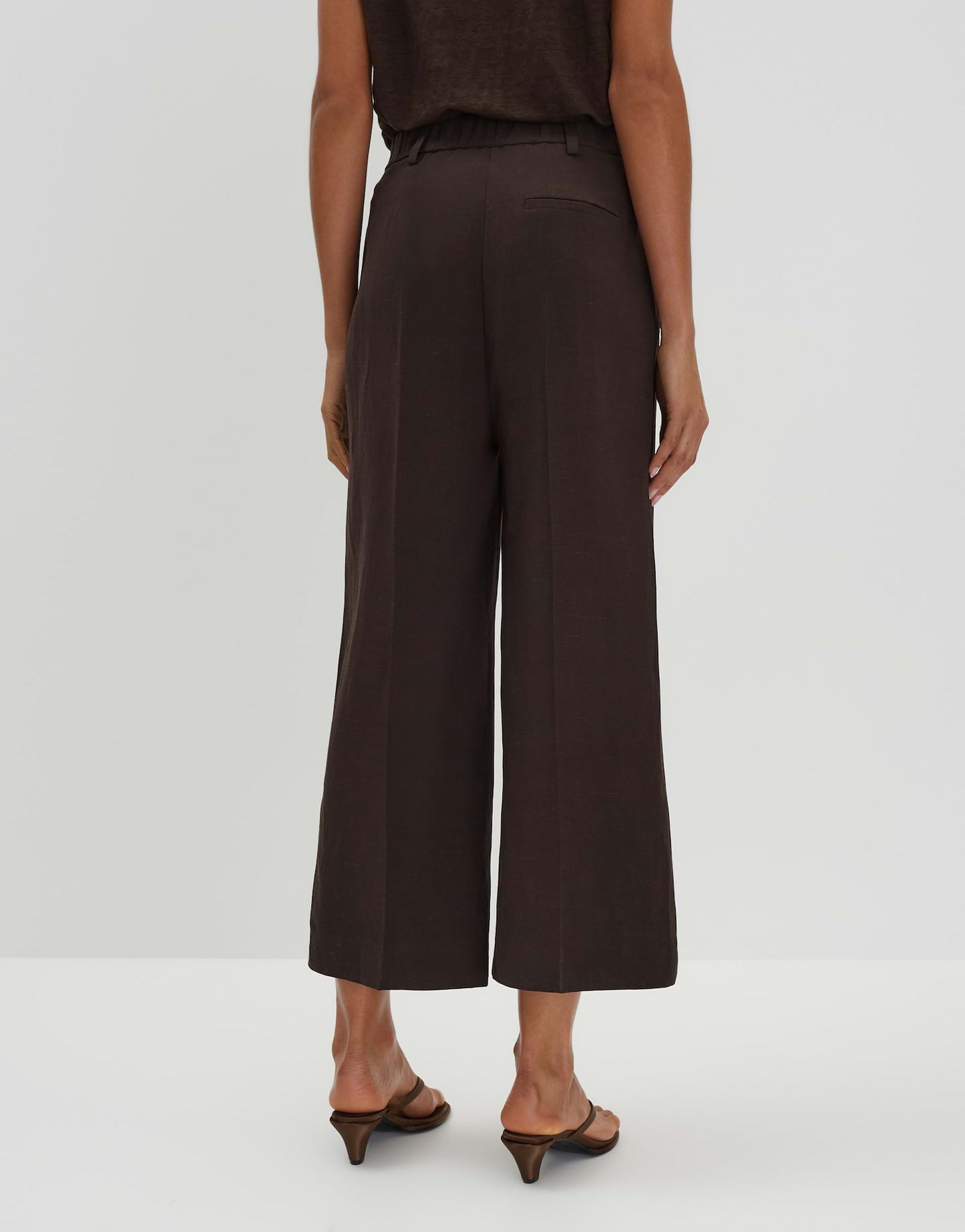 Celino cropped (Dark Espresso)