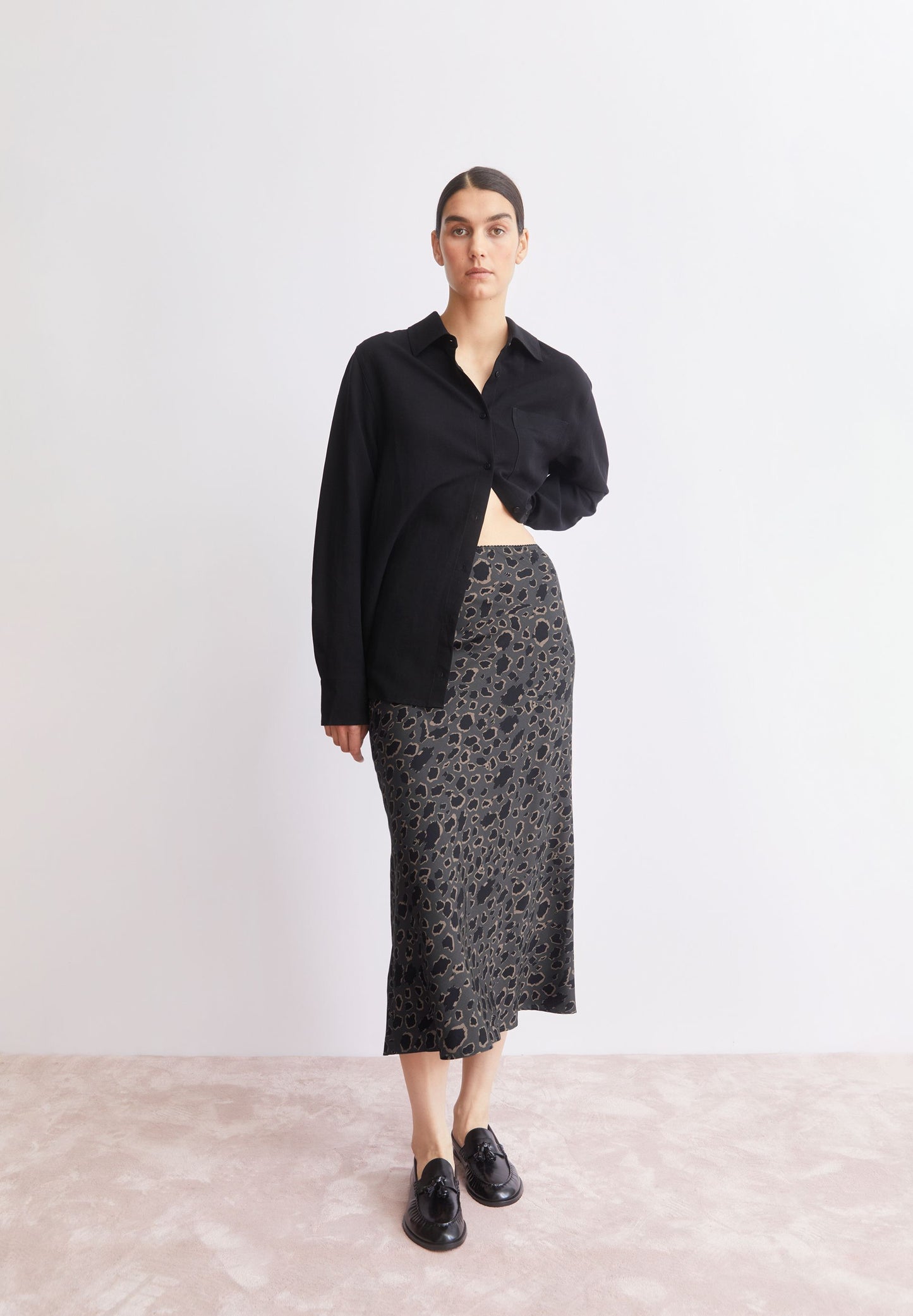 Leo Lenovaa Slip-skirt (Dark Steel-blac)