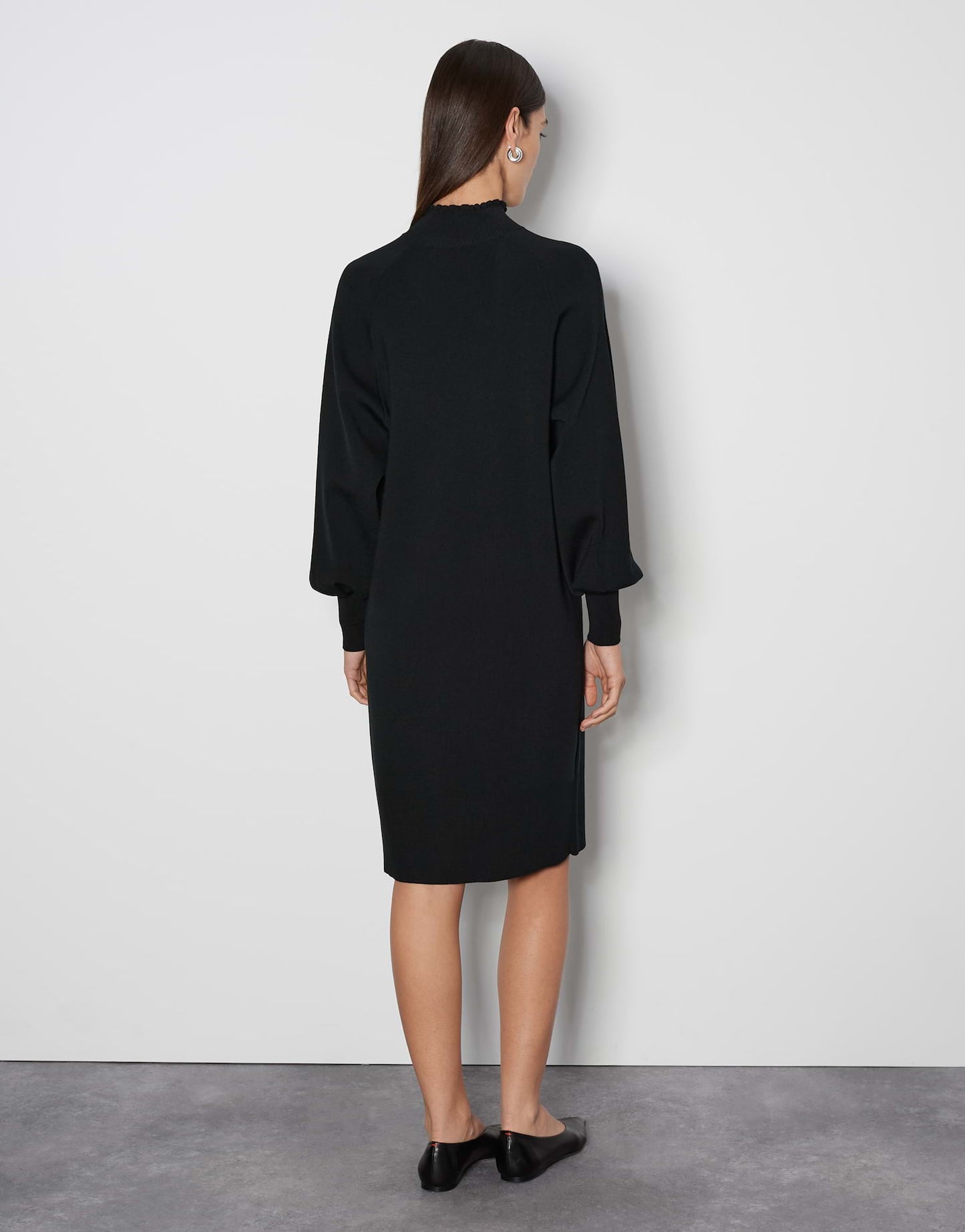 Quarisi (Black)