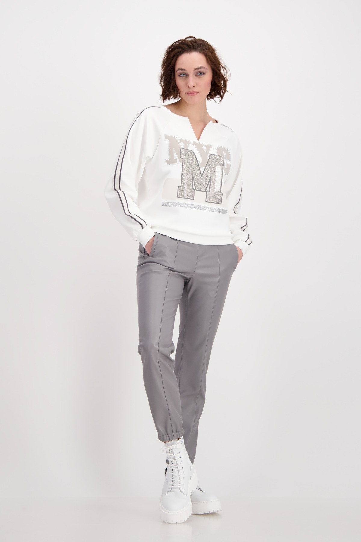 Sweatshirt (Off-white)