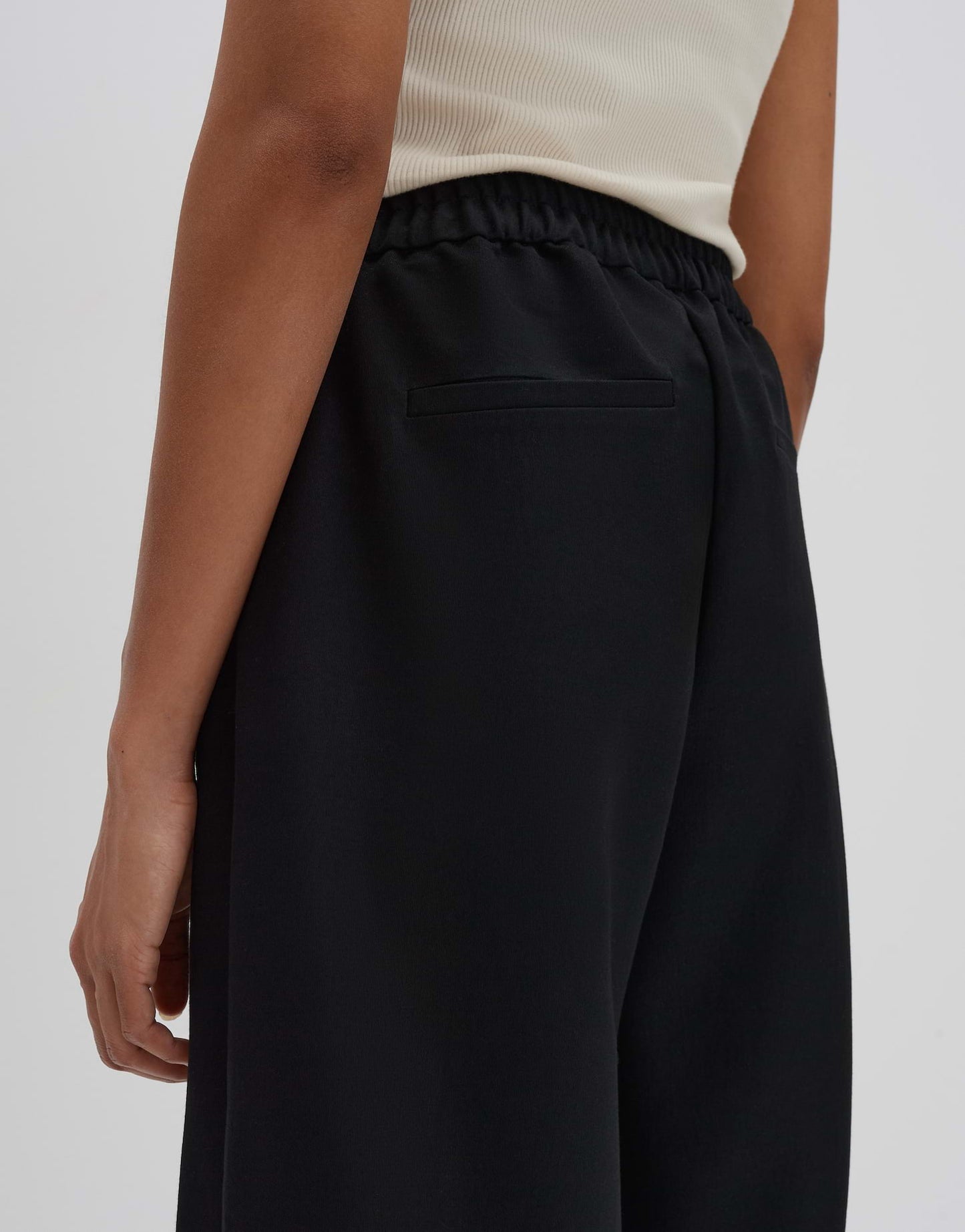 Cenya cropped wide (Black)