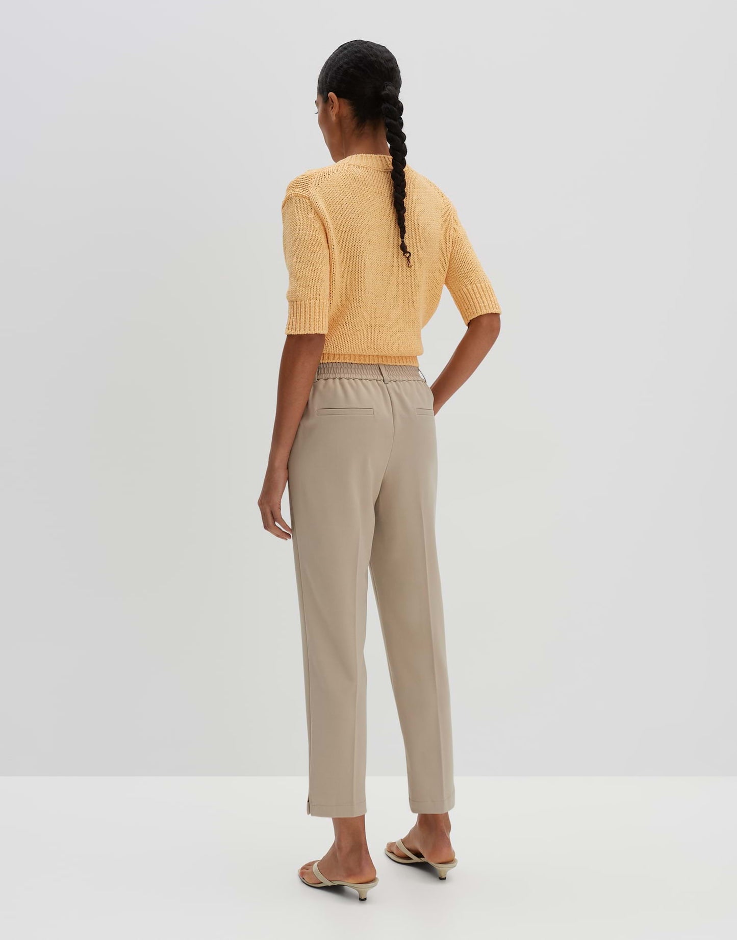 Charlie detail (Soft Oat)