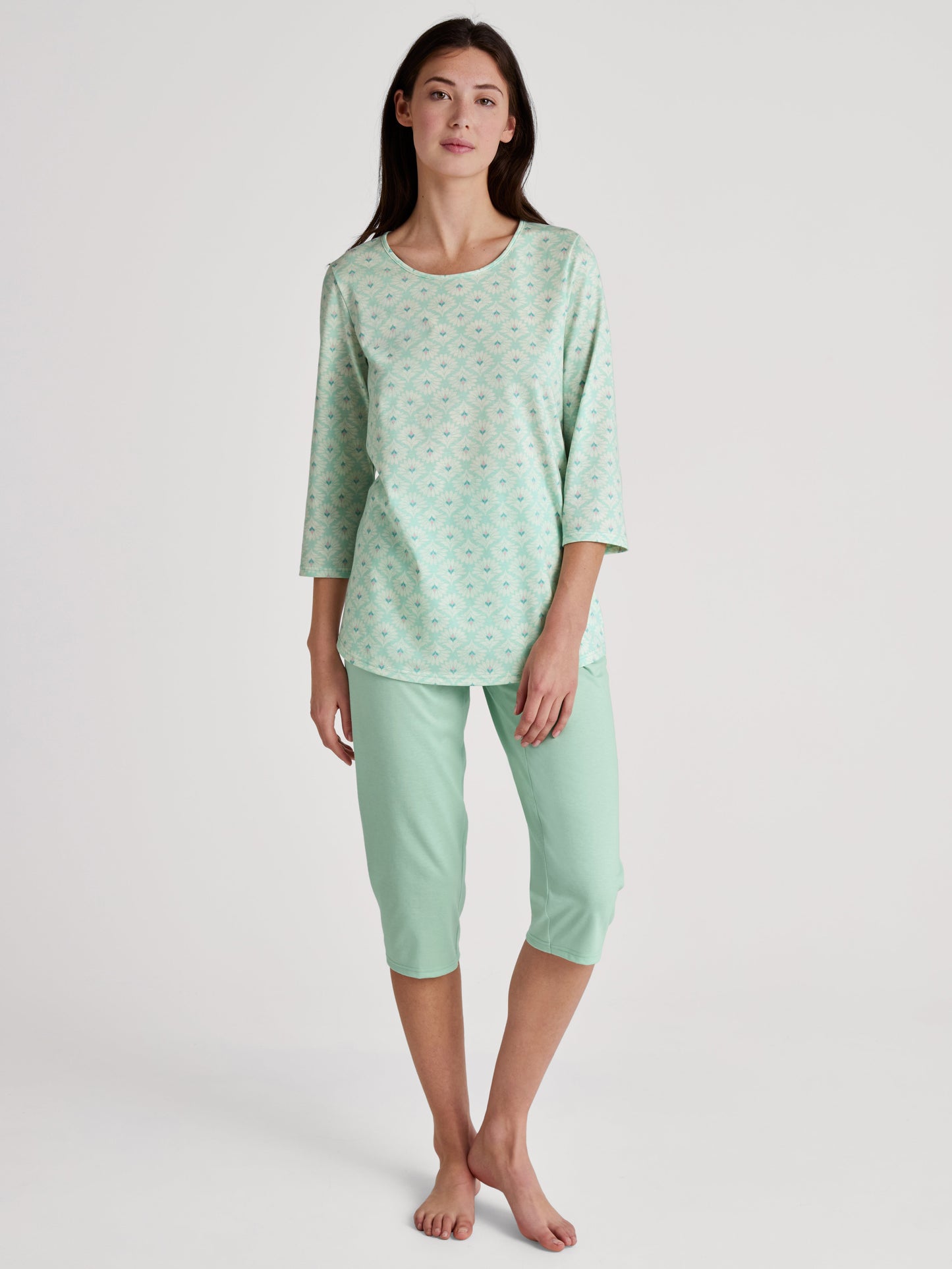 WOMEN 3/4 Pyjamas (Soft Green)