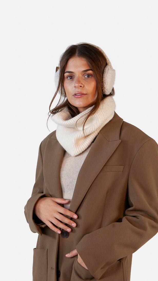 Browniez Earmuffs (White Cream)