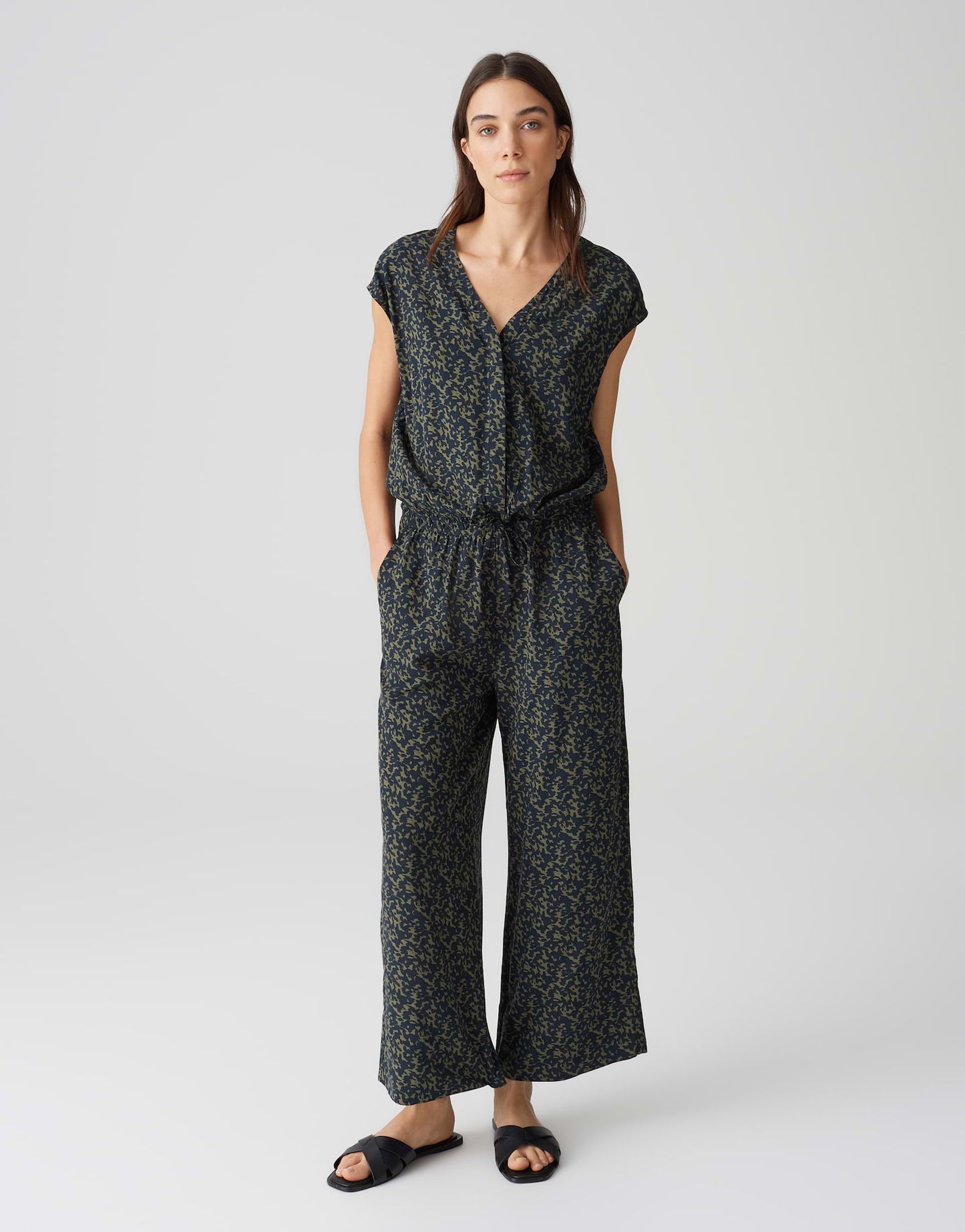 Moneli shadow (Coal Blue)