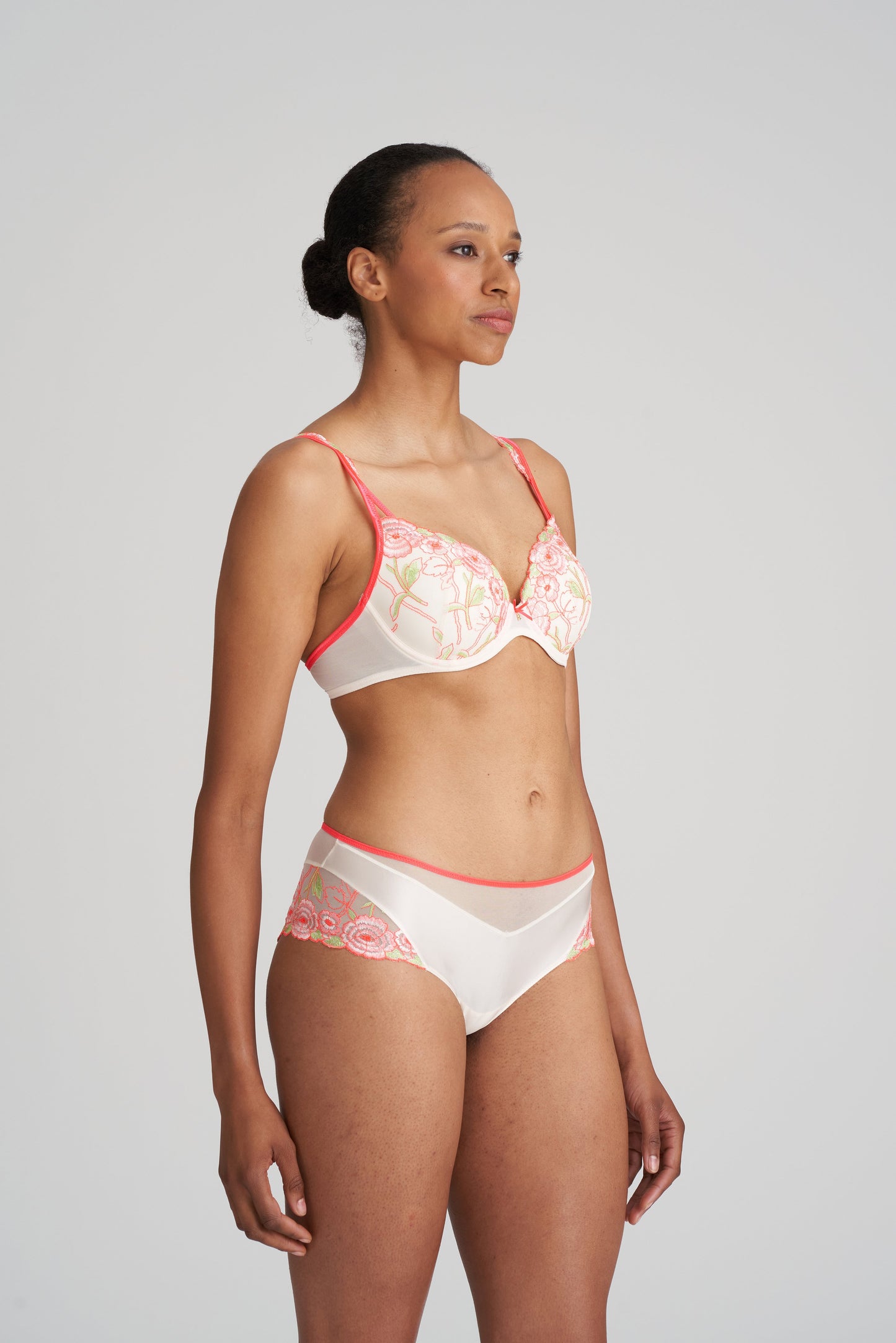 AYAMA fruit punch Unterlegter BH Herzform (Fpu)