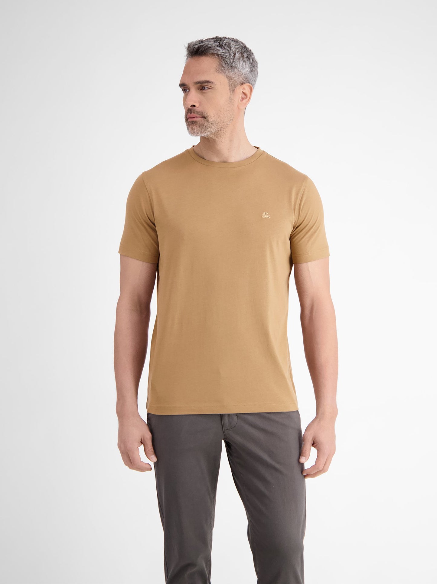O-neck (Light Coffee)