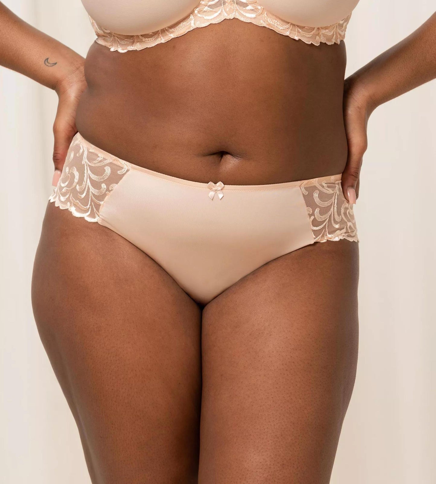 Modern Finesse Tai (00ep Neutral Beige)