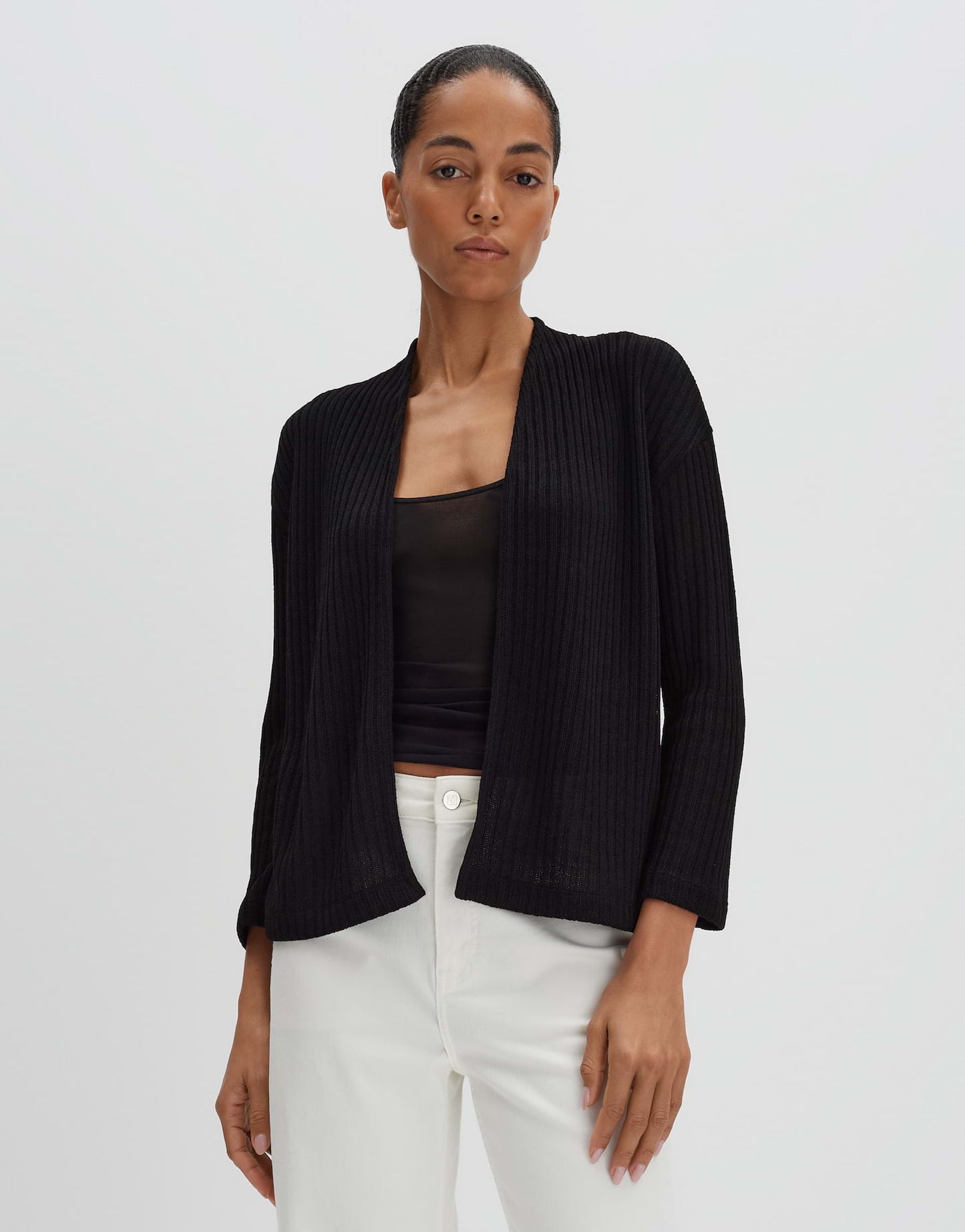 Ucora (Black)