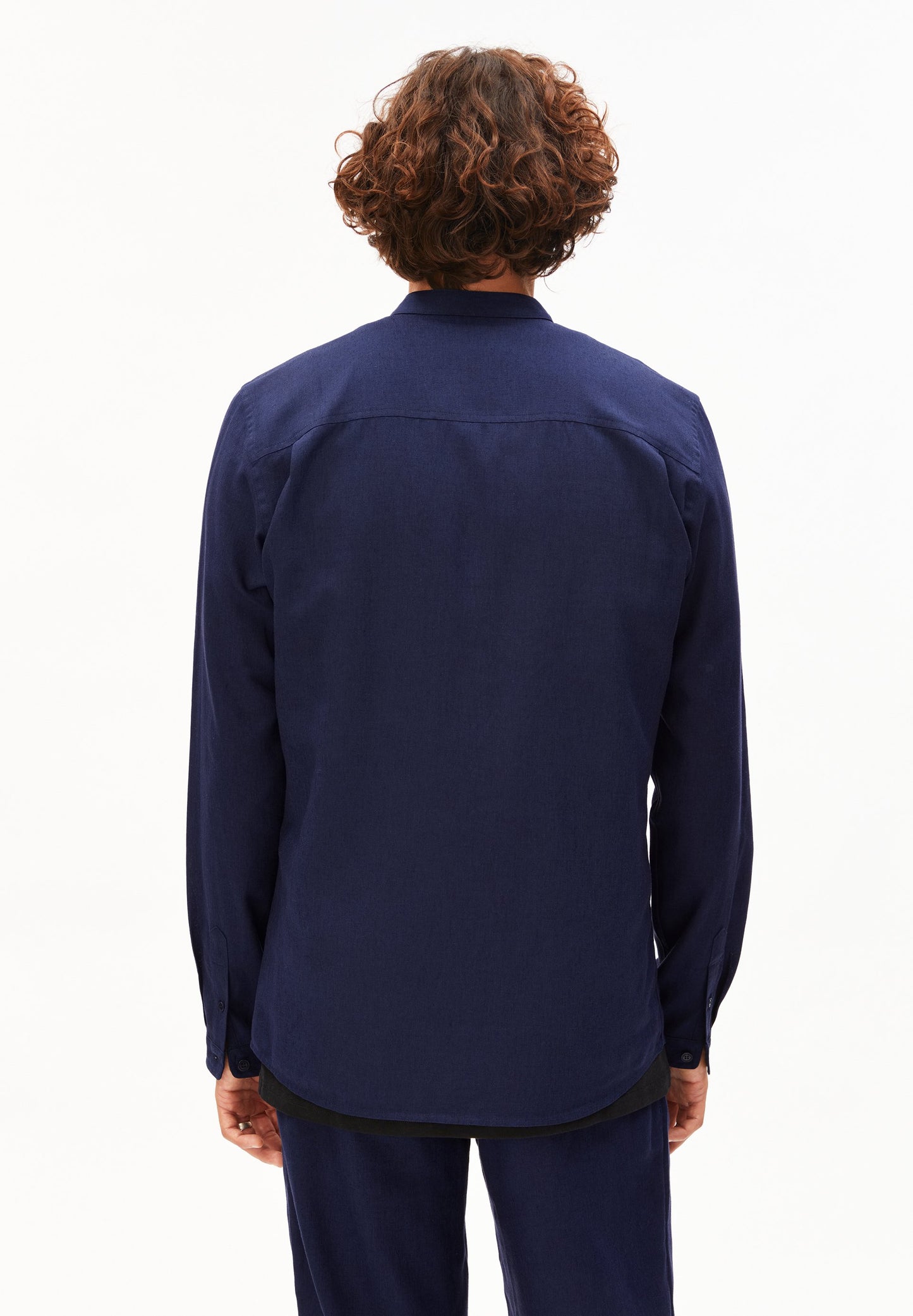 Vaaleronimus Lino Shirt (Tinted Navy)