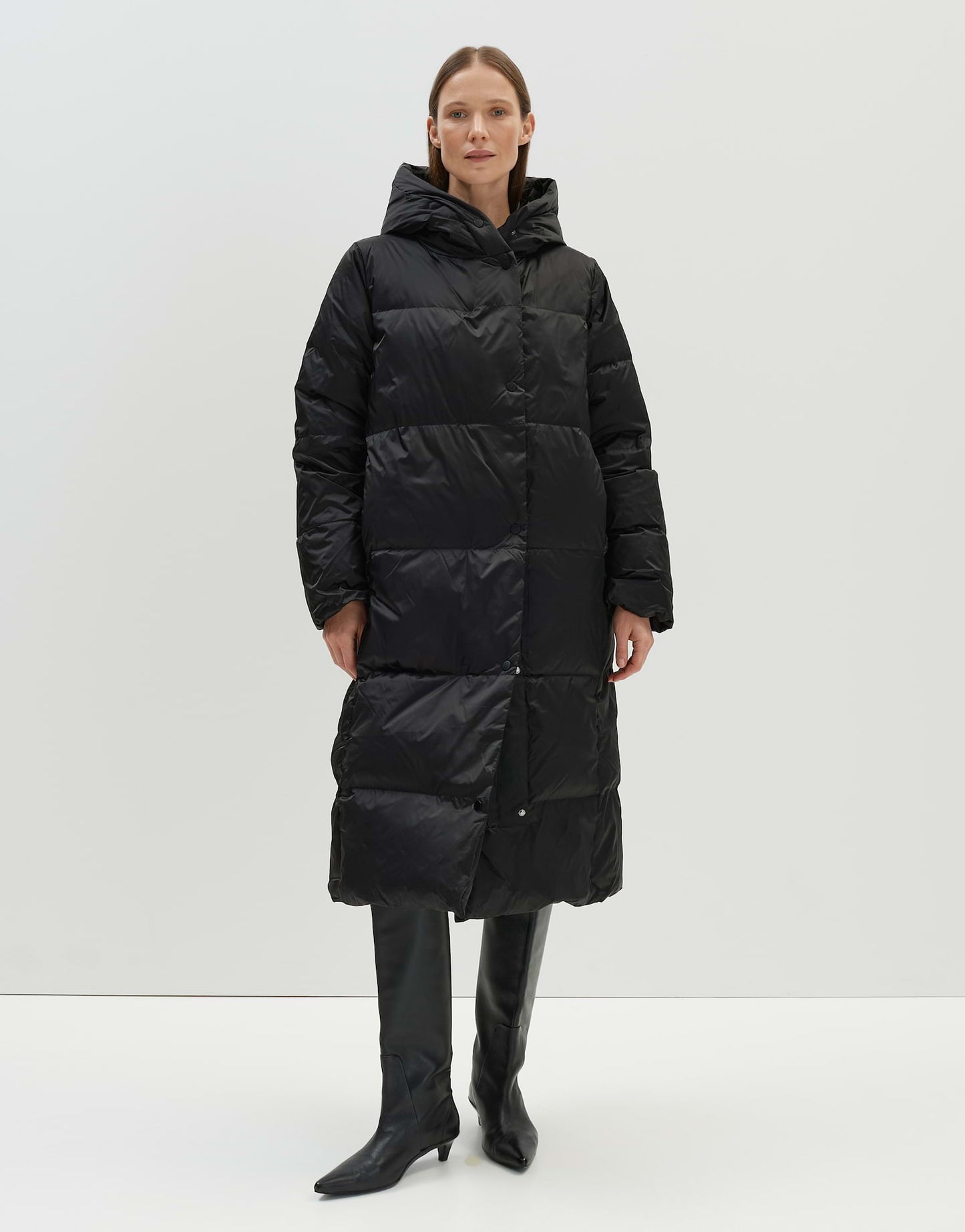 Vaustine (Black)
