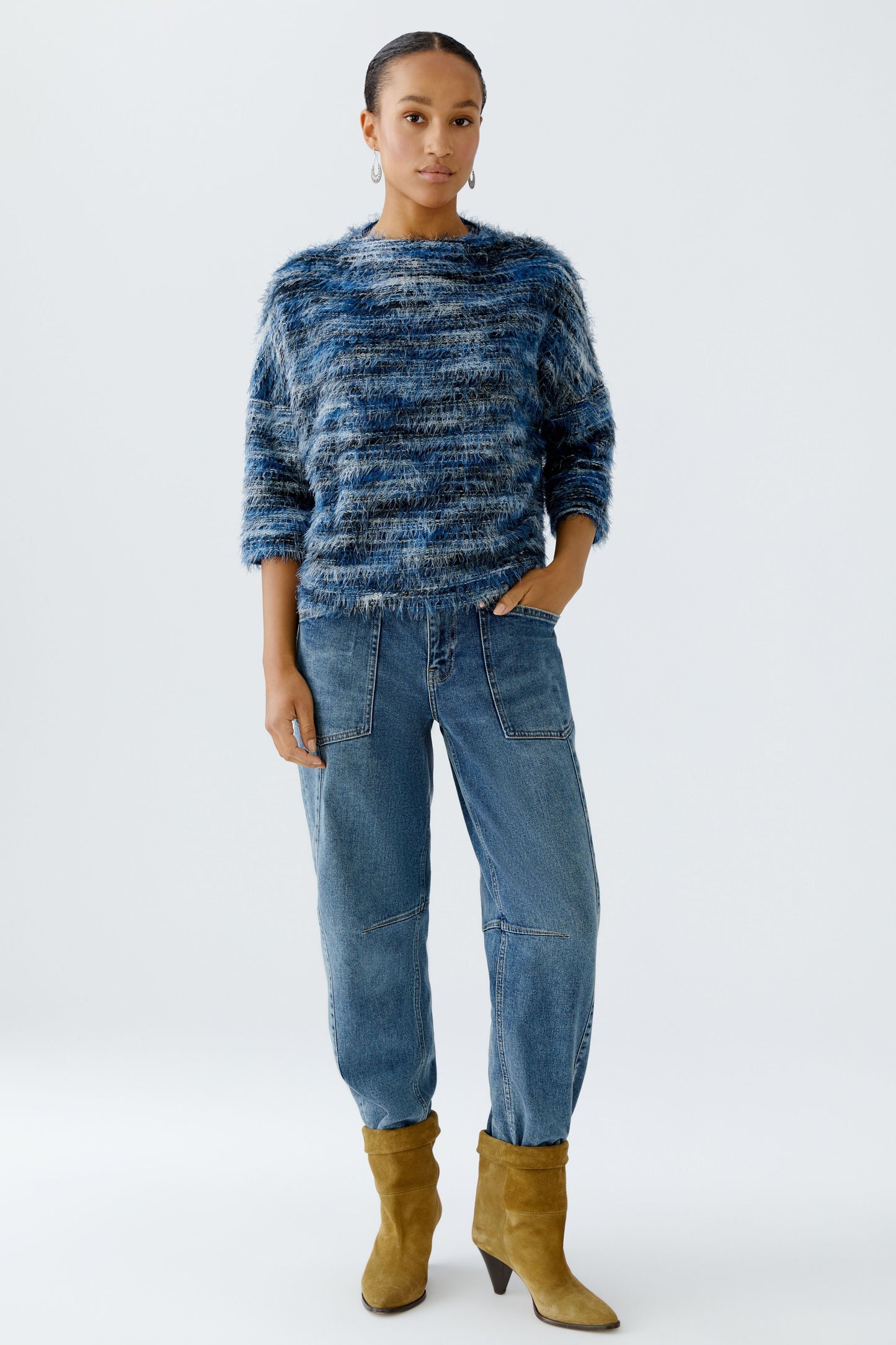 Sweatshirt (Lt Blue Black)