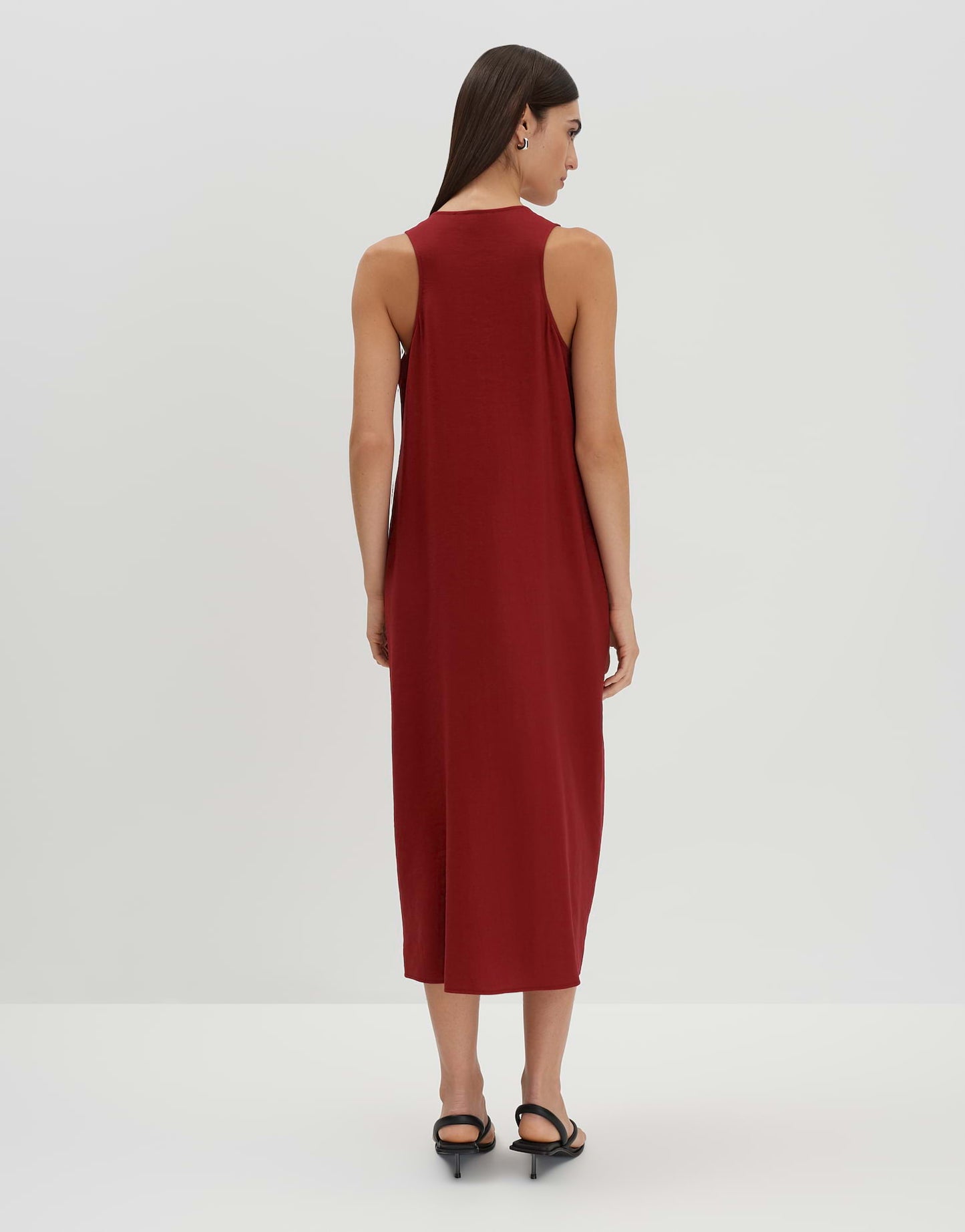 Qhili (Ruby Red)