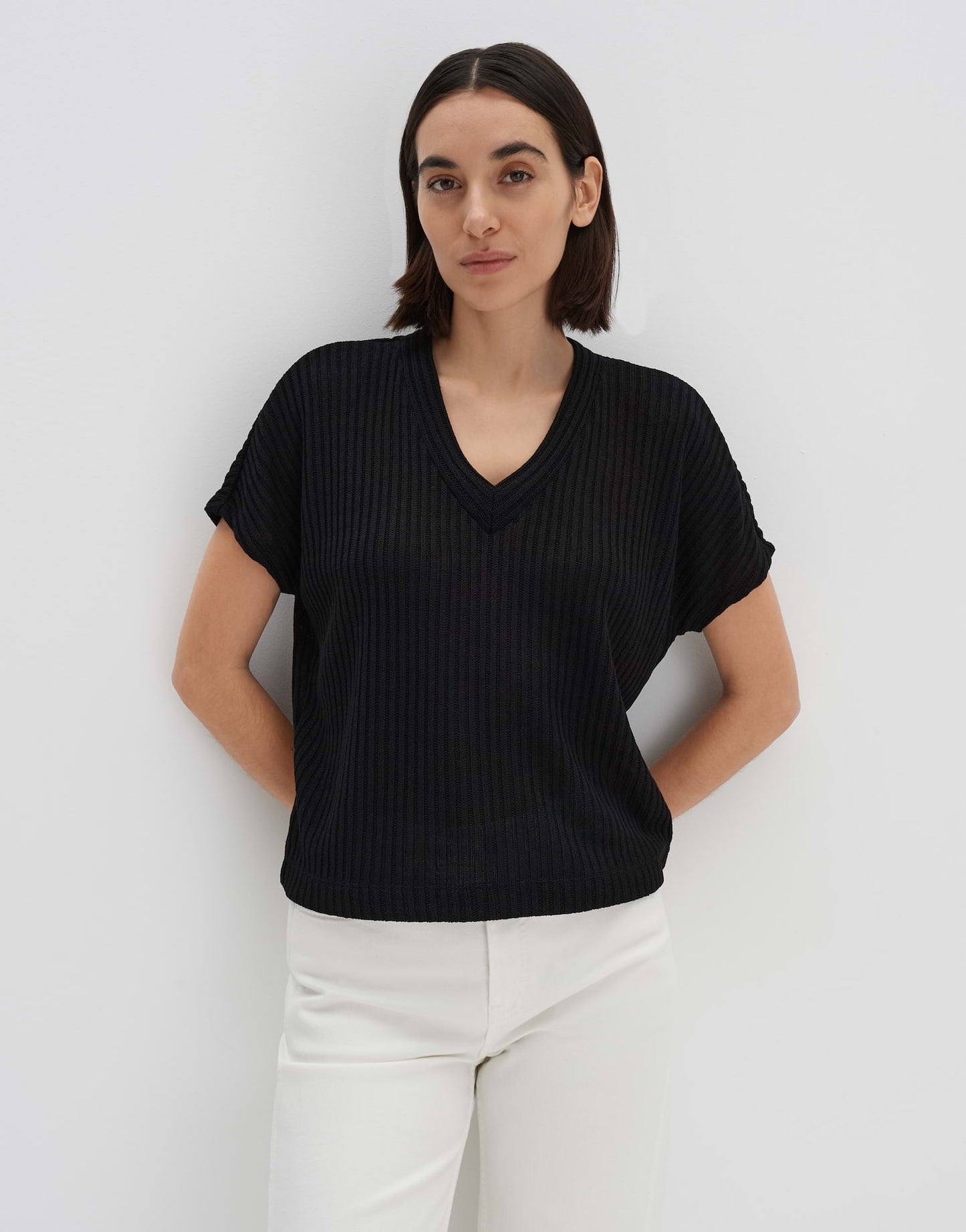 Usadie (Black)