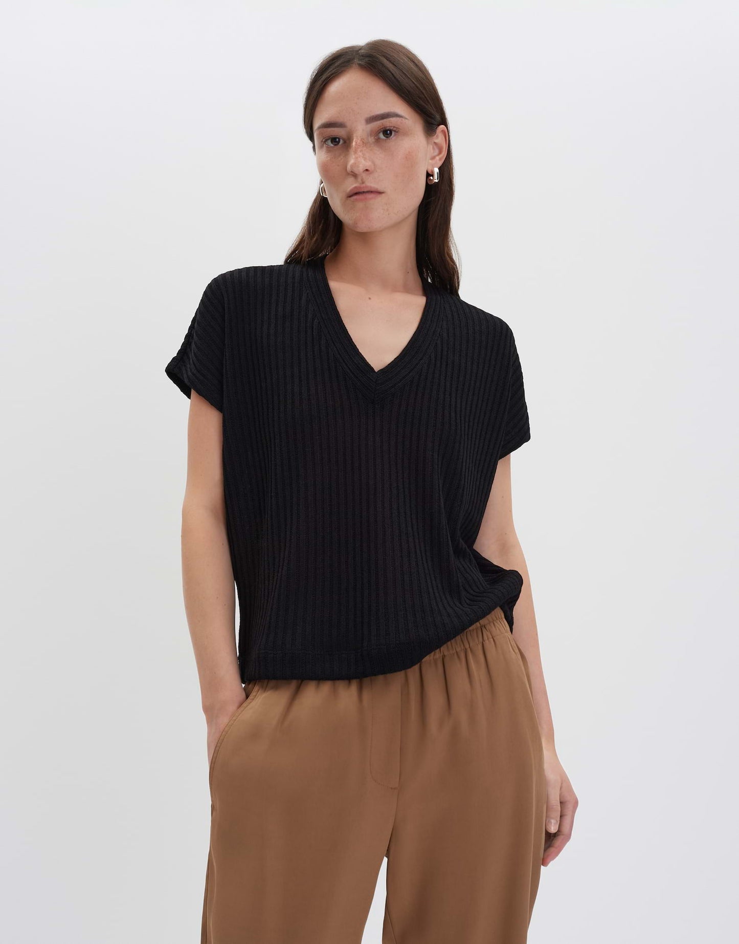 Usadie (Black)