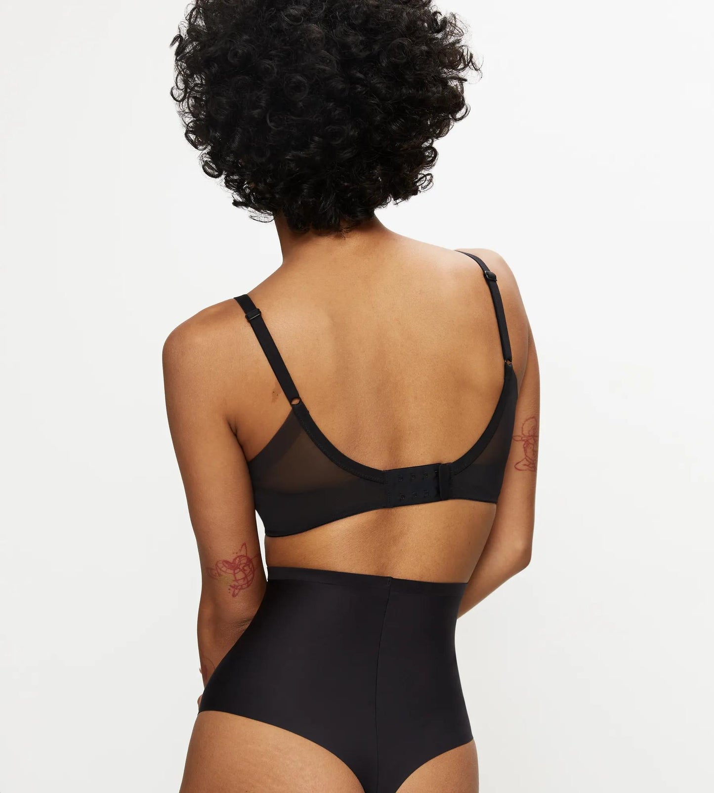Triumph Shape Smart P (Black)