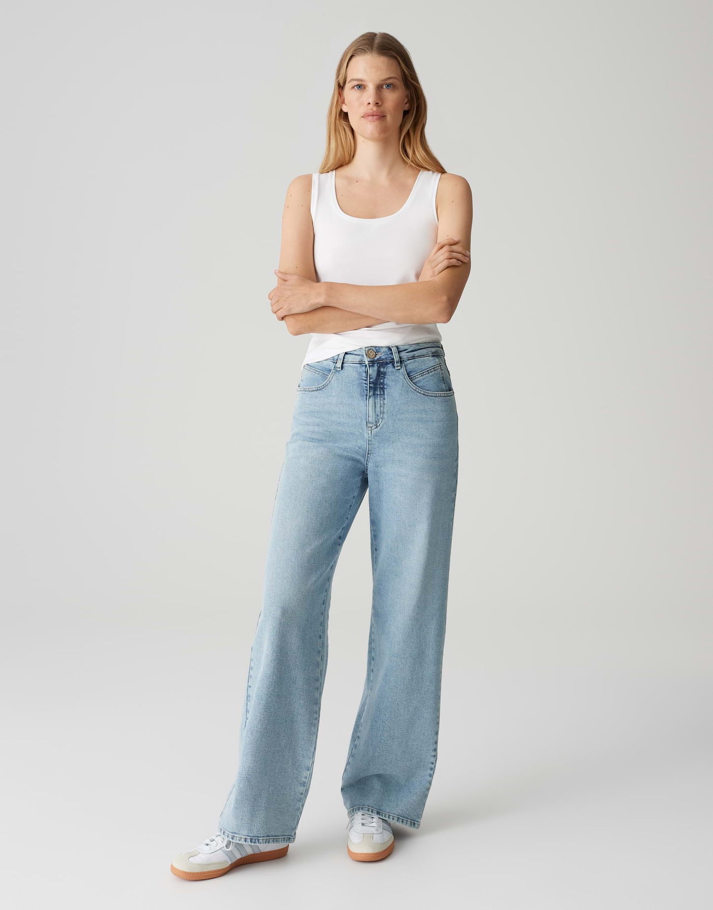 Imilia (White)