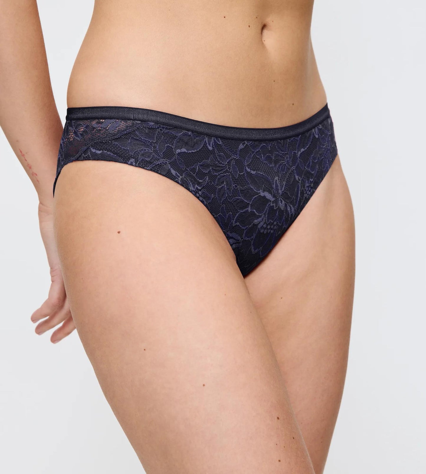 Amourette Charm T Brazilian01 (00jo Ink Gray)