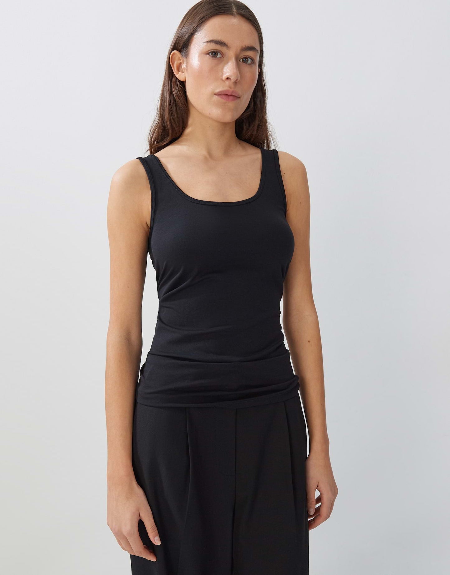 Käthi (Black)