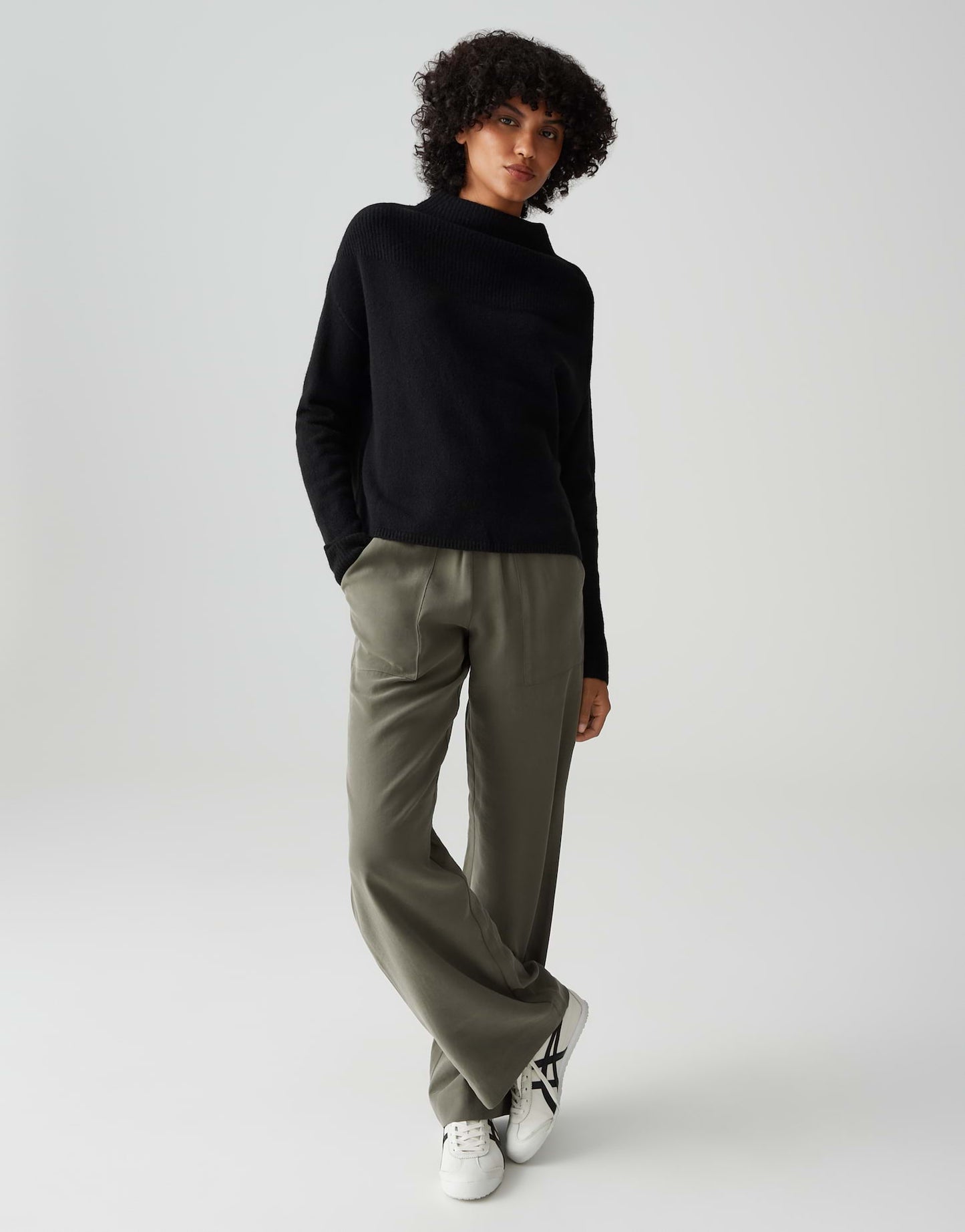 Pasika (Black)