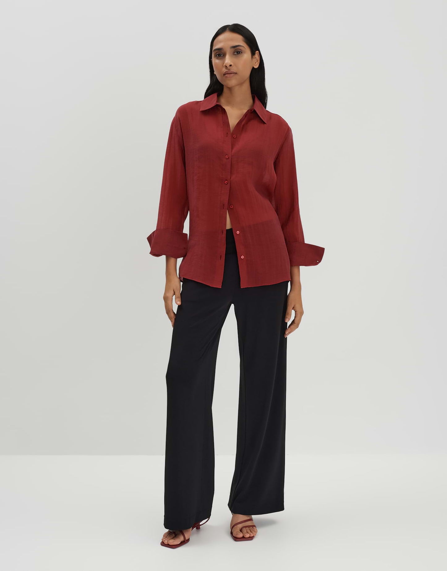 Zanda (Ruby Red)