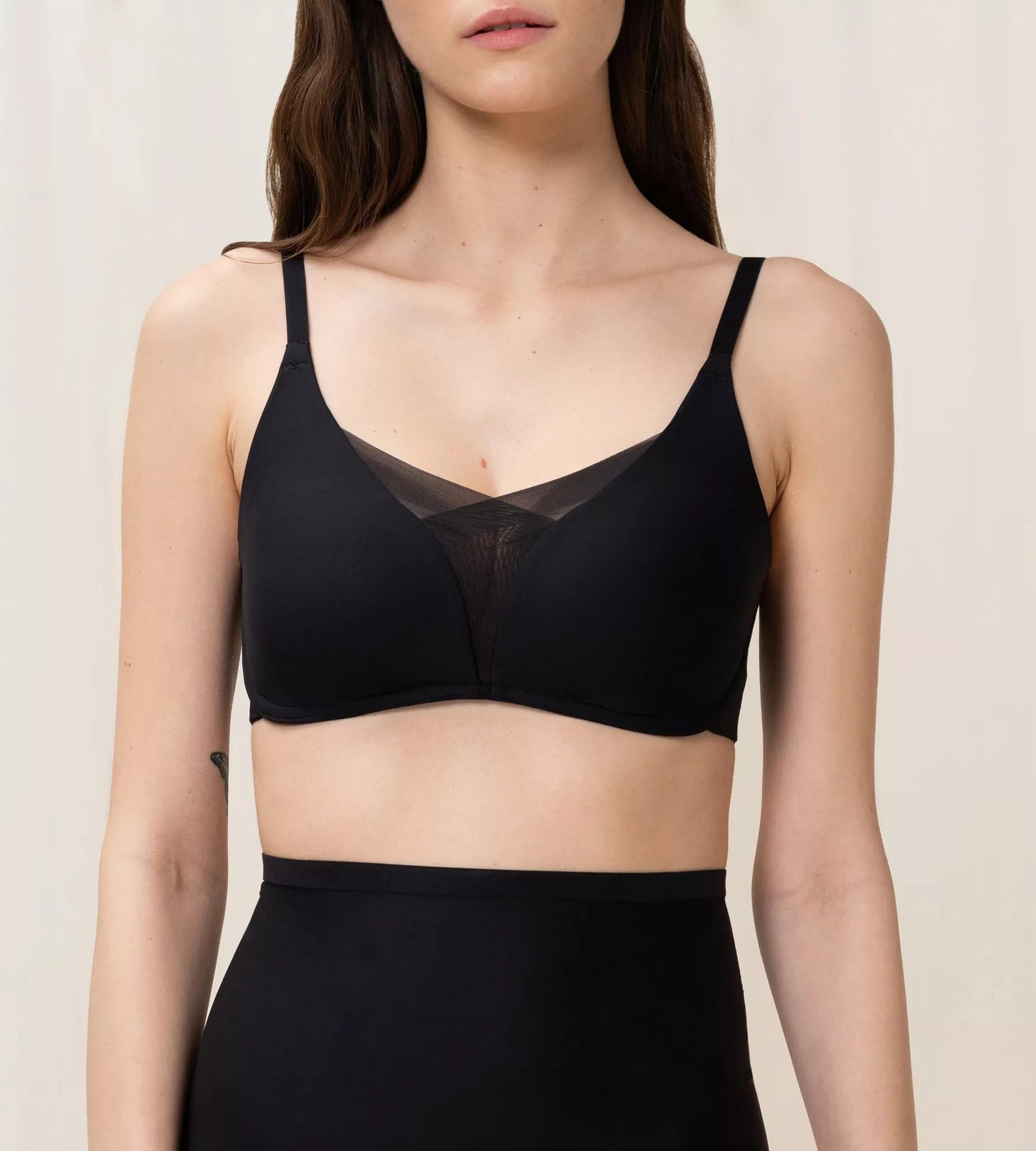Triumph Shape Smart P (Black)