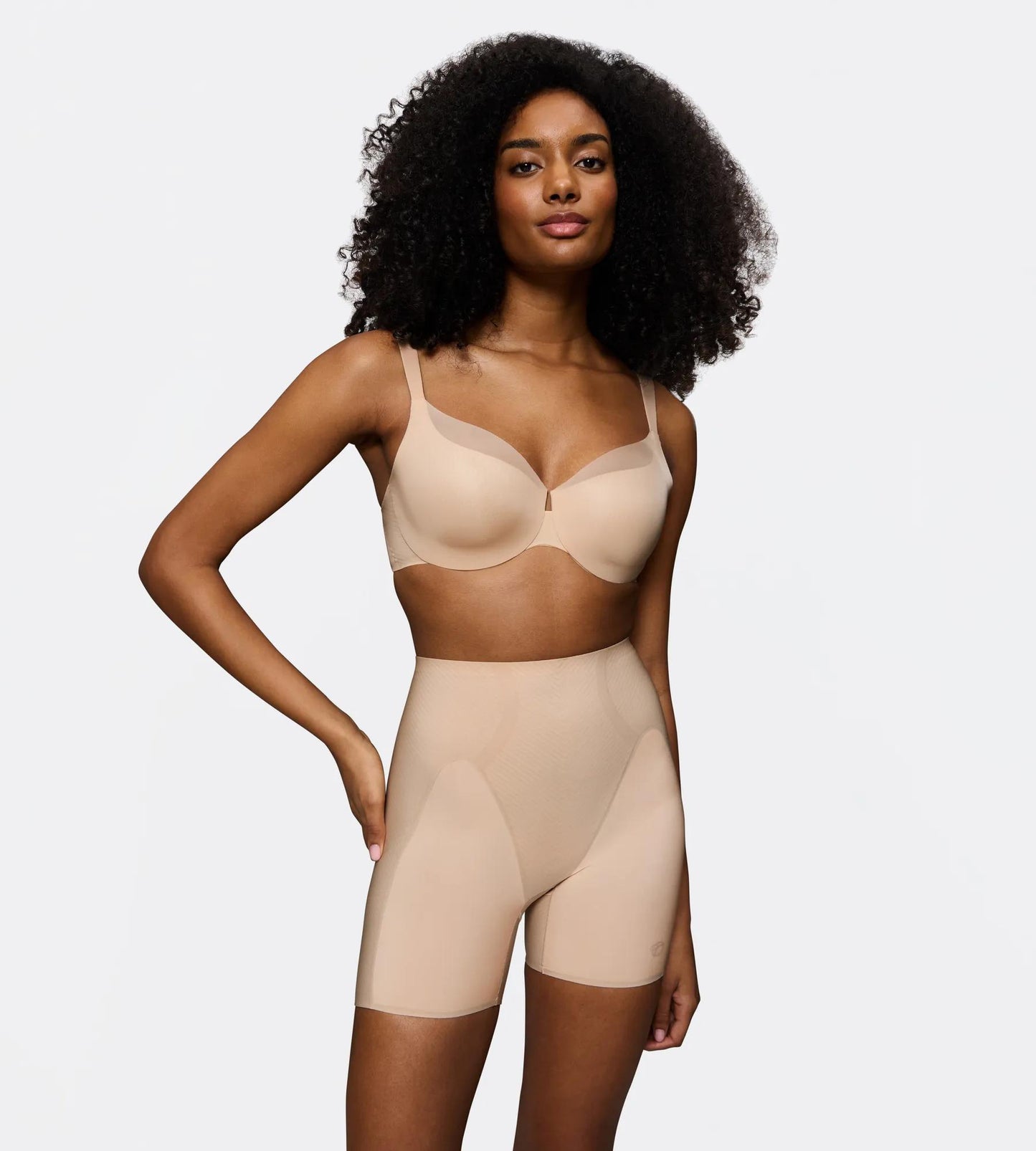 BMU Illusion Curve HW Short (00nz Nude Beige)