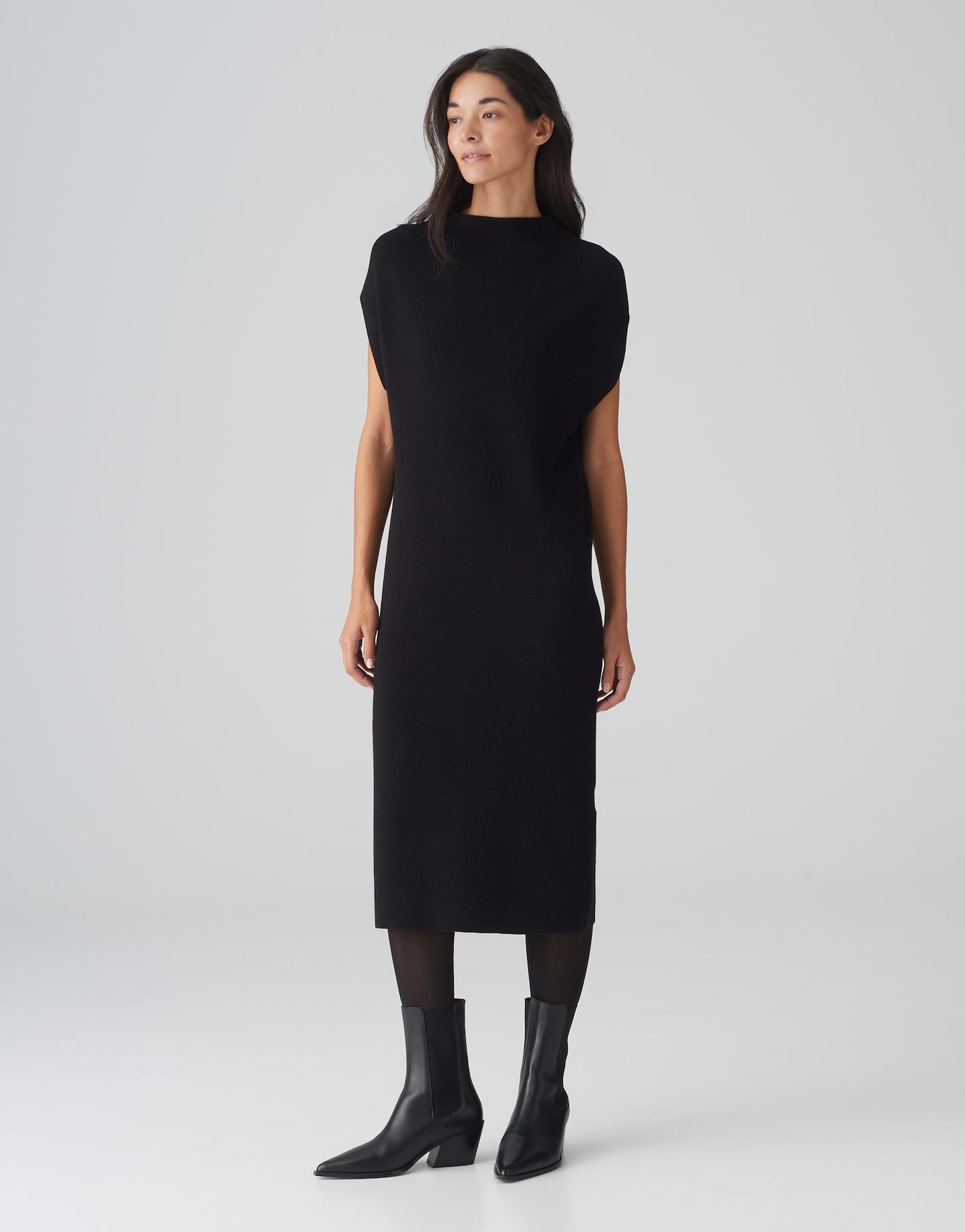 Wanona (Black)