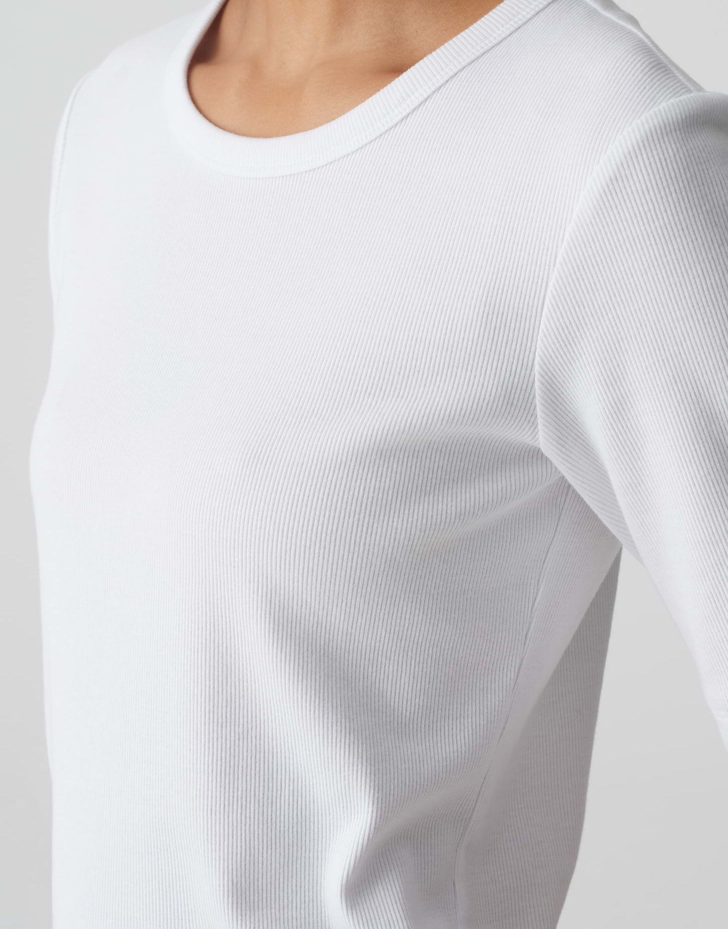 Sustafa (White)