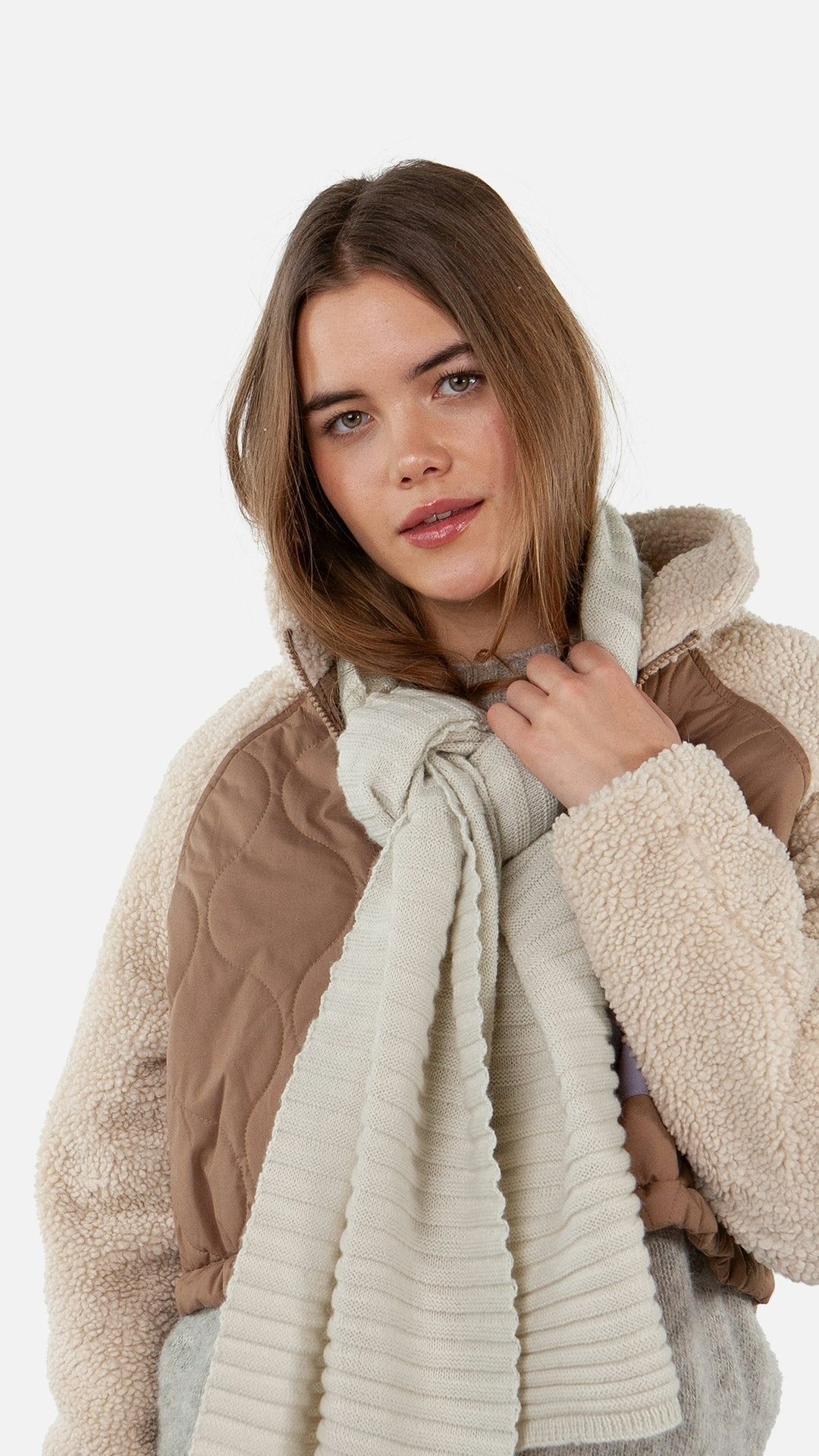 Bayne Scarf (White Oyster)